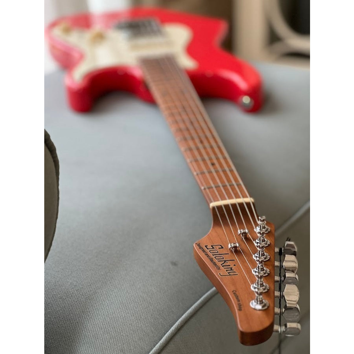 Đàn Guitar Điện Soloking MS11 Classic MKII, Roasted Maple FB, Fiesta Red