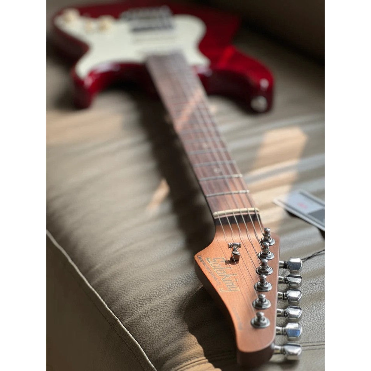 Đàn Guitar Điện Soloking MS11 Classic MKII, Rosewood FB, 5A Flame Top, Transparent Red Nafiri Special Run