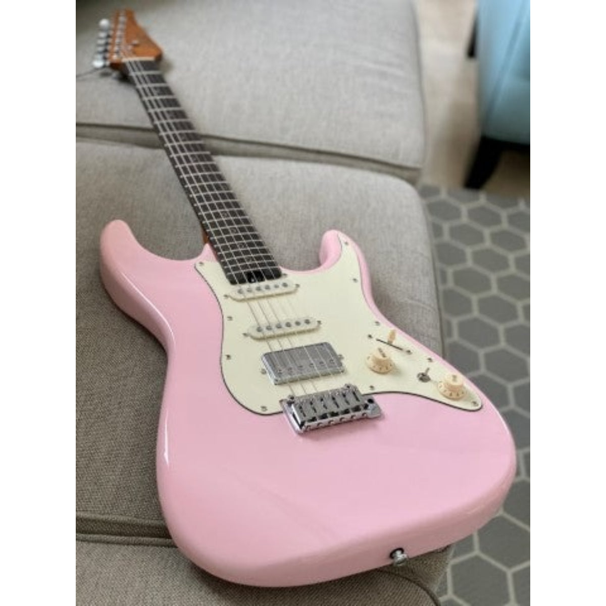 Đàn Guitar Điện Soloking MS11 Classic MKII, Rosewood FB, Shell Pink