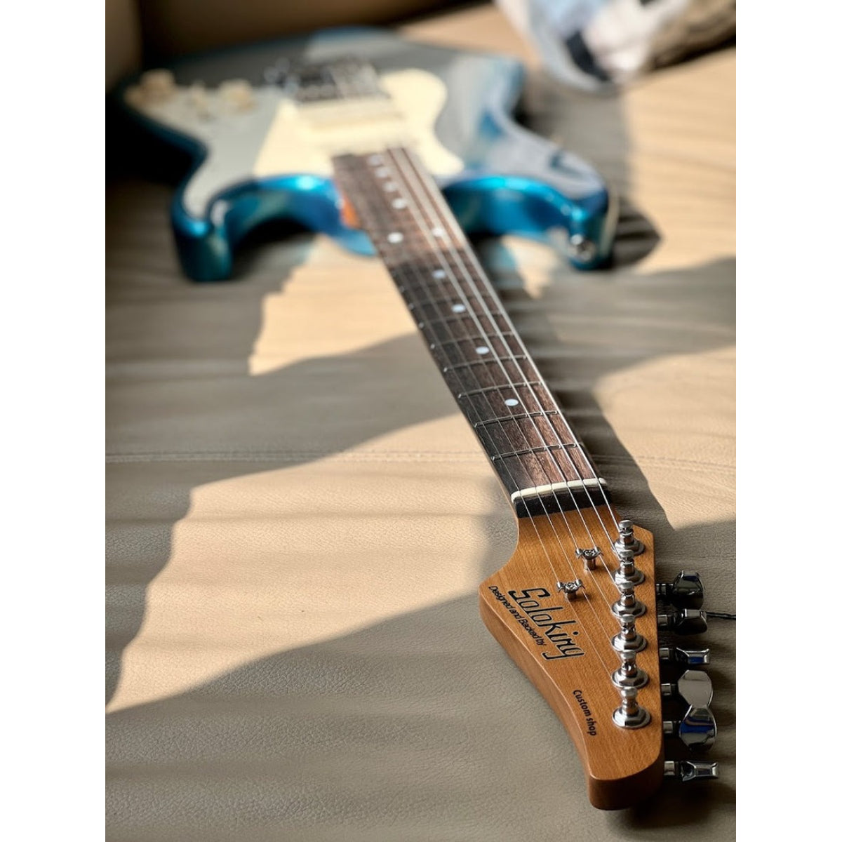 Đàn Guitar Điện Soloking MS11 Classic MKII, Rosewood FB, Sky Burst Metallic