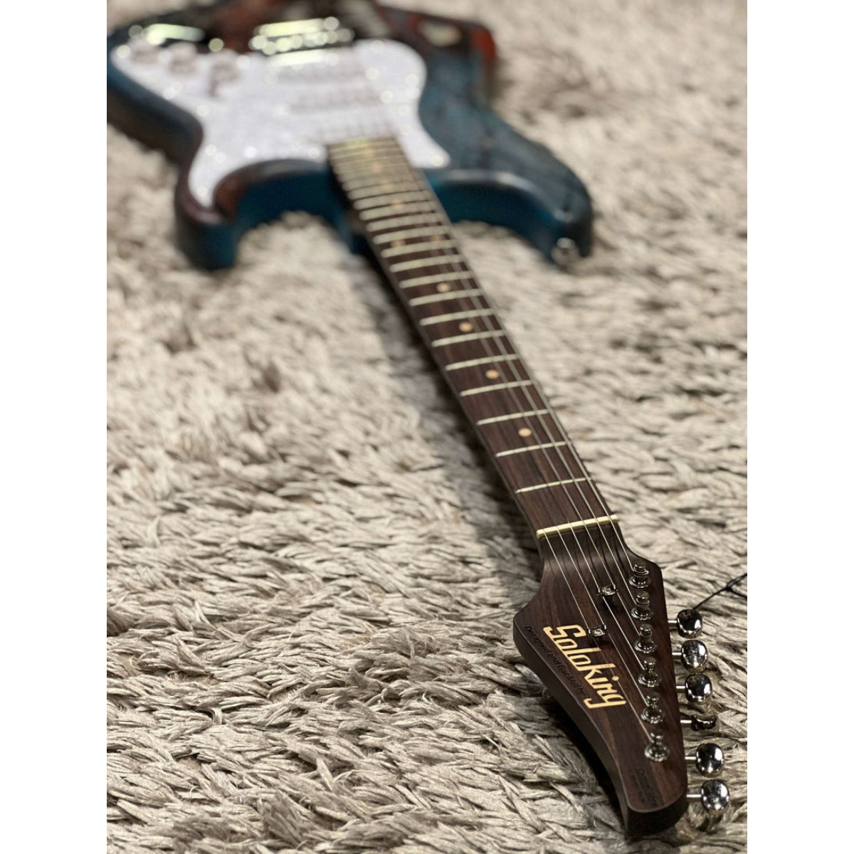 Đàn Guitar Điện Soloking MS1 Artisan Hand Painted, Carved Blue Venom