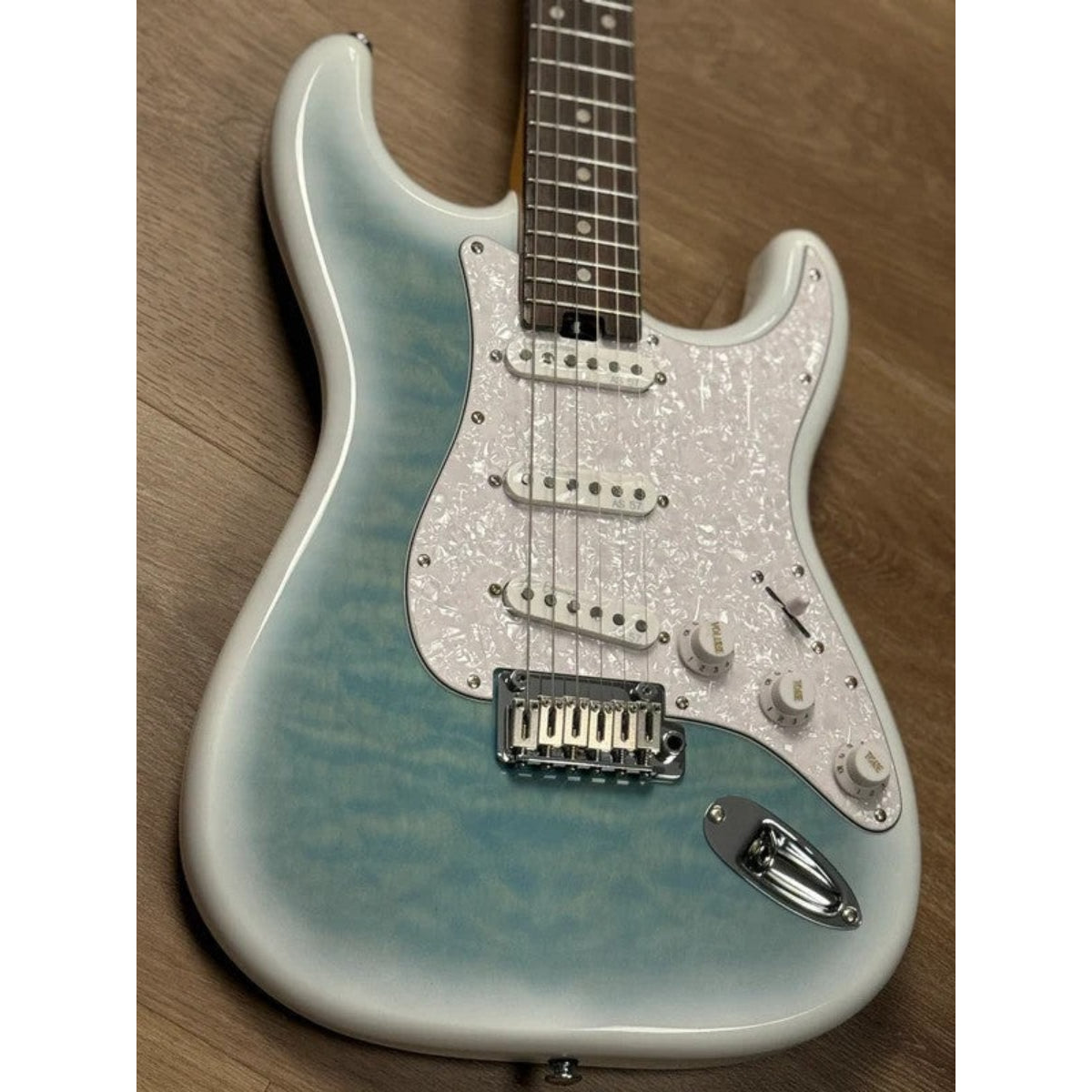 Đàn Guitar Điện Soloking MS1 Artisan Quilt SSS, Rosewood FB, Larimar Nafiri Special Run