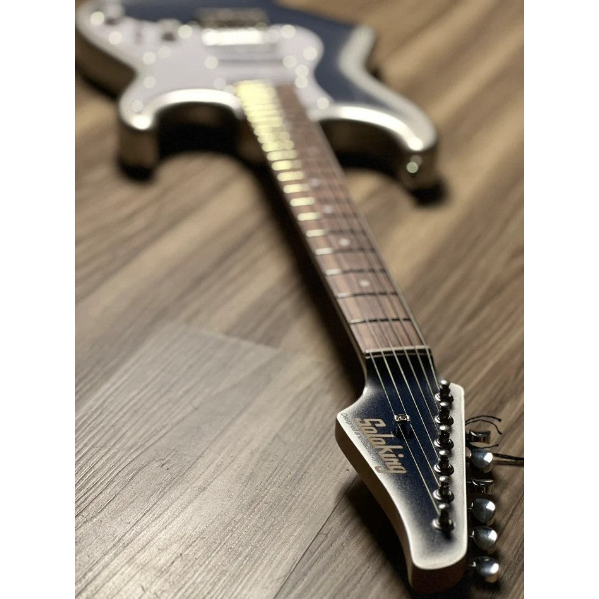 Đàn Guitar Điện Soloking MS1 Basic, Rosewood FB, Northern Light Burst Limited Edition