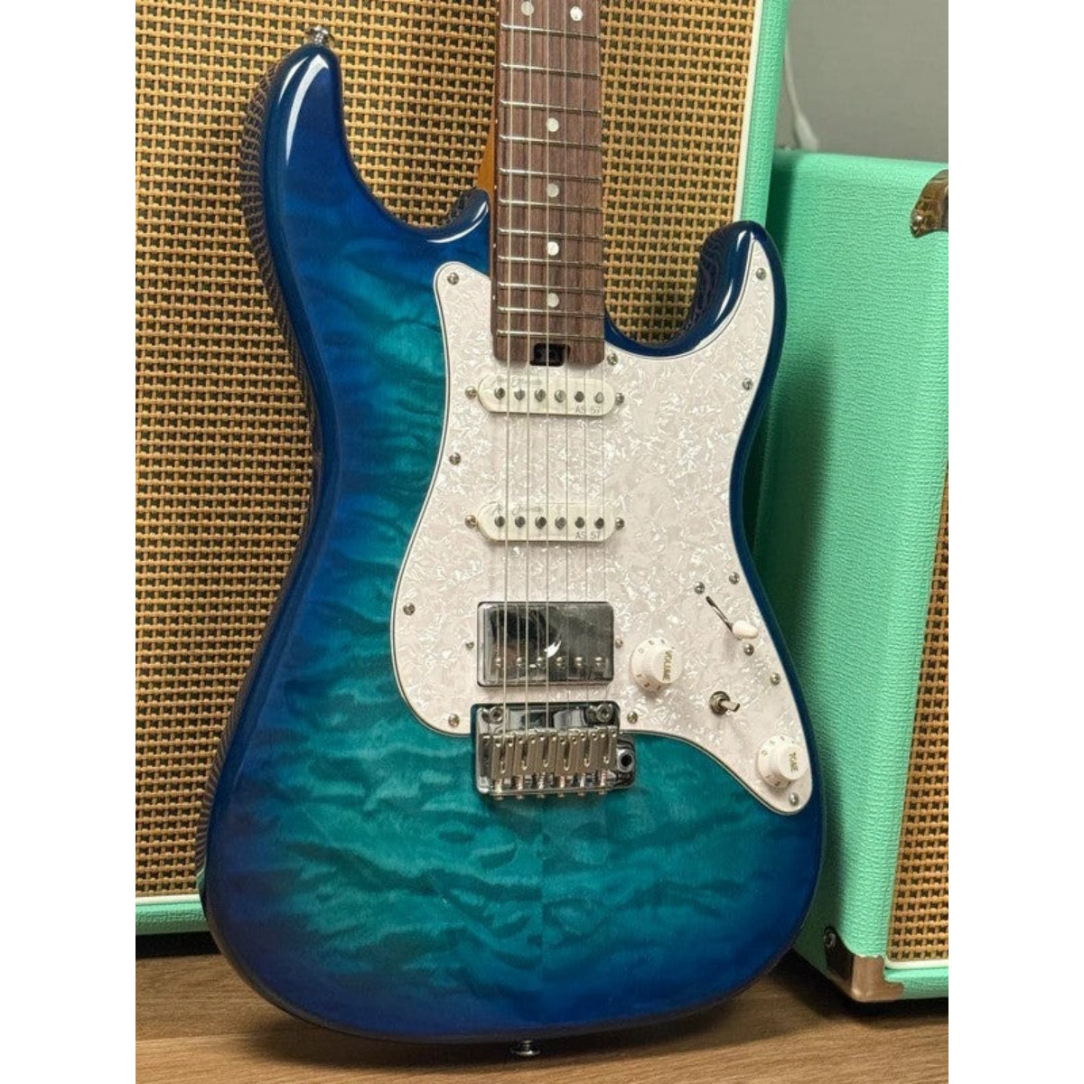 Đàn Guitar Điện Soloking MS1 Classic 22 HSS Quilt, Rosewood FB, Aquamarine Nafiri Special Run