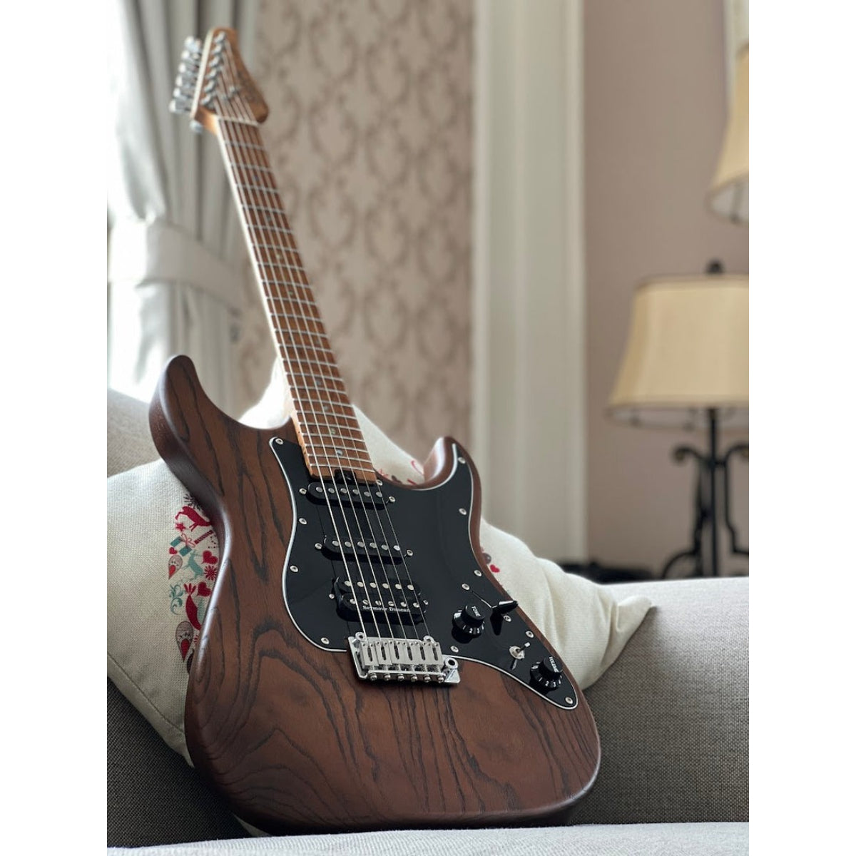 Đàn Guitar Điện Soloking MS1 Classic ASH MOD, Roasted Flame Neck, Seymour Duncan TB-4, Torched Black