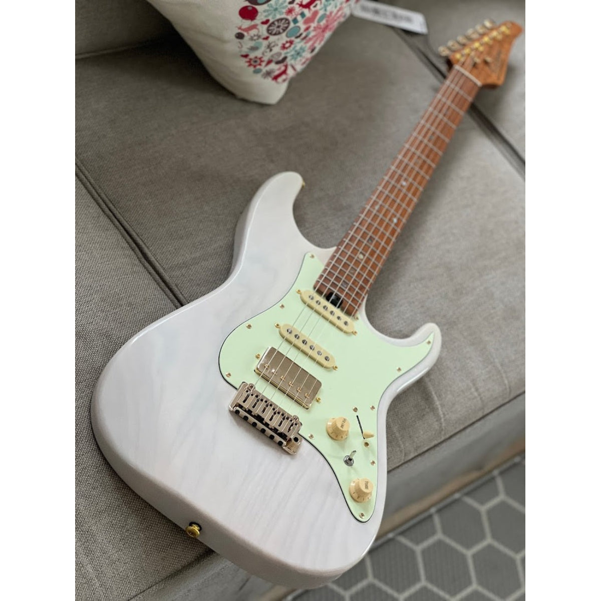 Đàn Guitar Điện Soloking MS1 Classic Ash FMN, Roasted Flame Maple Neck, White Blonde Nafiri Special Run