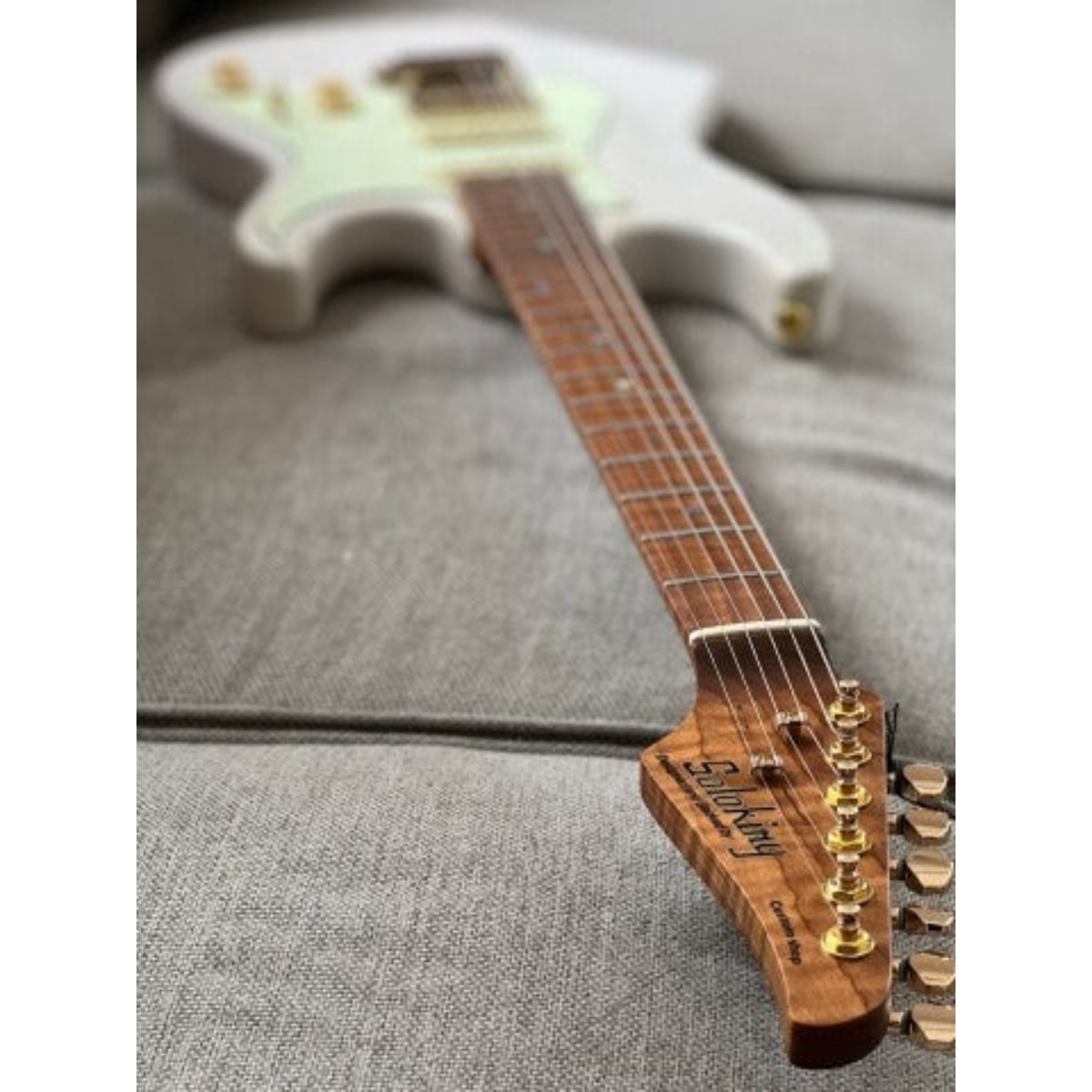 Đàn Guitar Điện Soloking MS1 Classic Ash FMN, Roasted Flame Maple Neck, White Blonde Nafiri Special Run