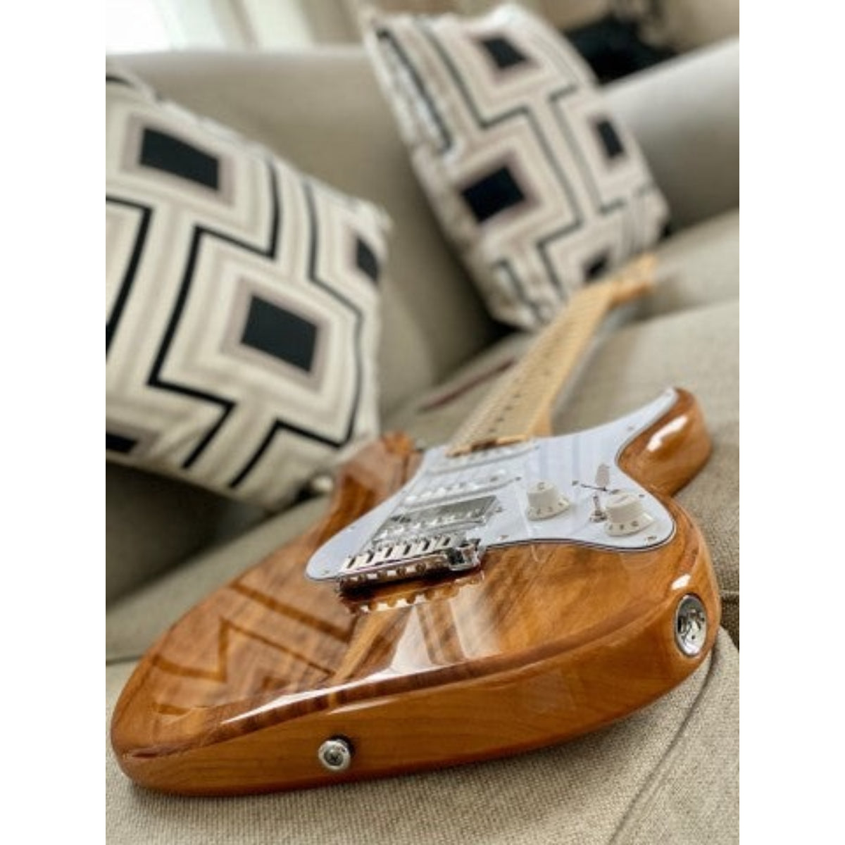 Đàn Guitar Điện Soloking MS1 Classic Boutique KOAASH, Maple FB (Nafiri Music Special Run)