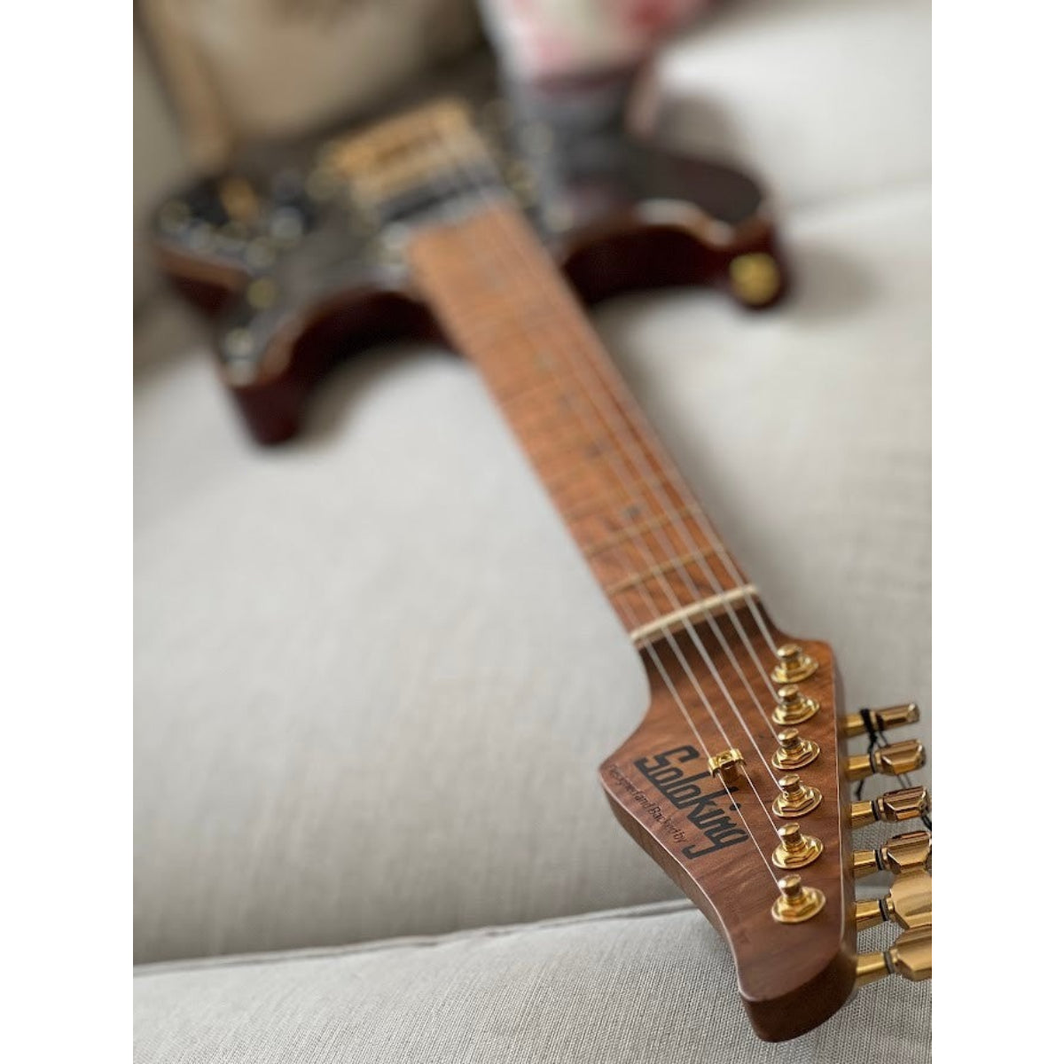 Đàn Guitar Điện Soloking MS1 Classic FMN Elite, Roasted Flame Maple Neck, Moonlight Burst