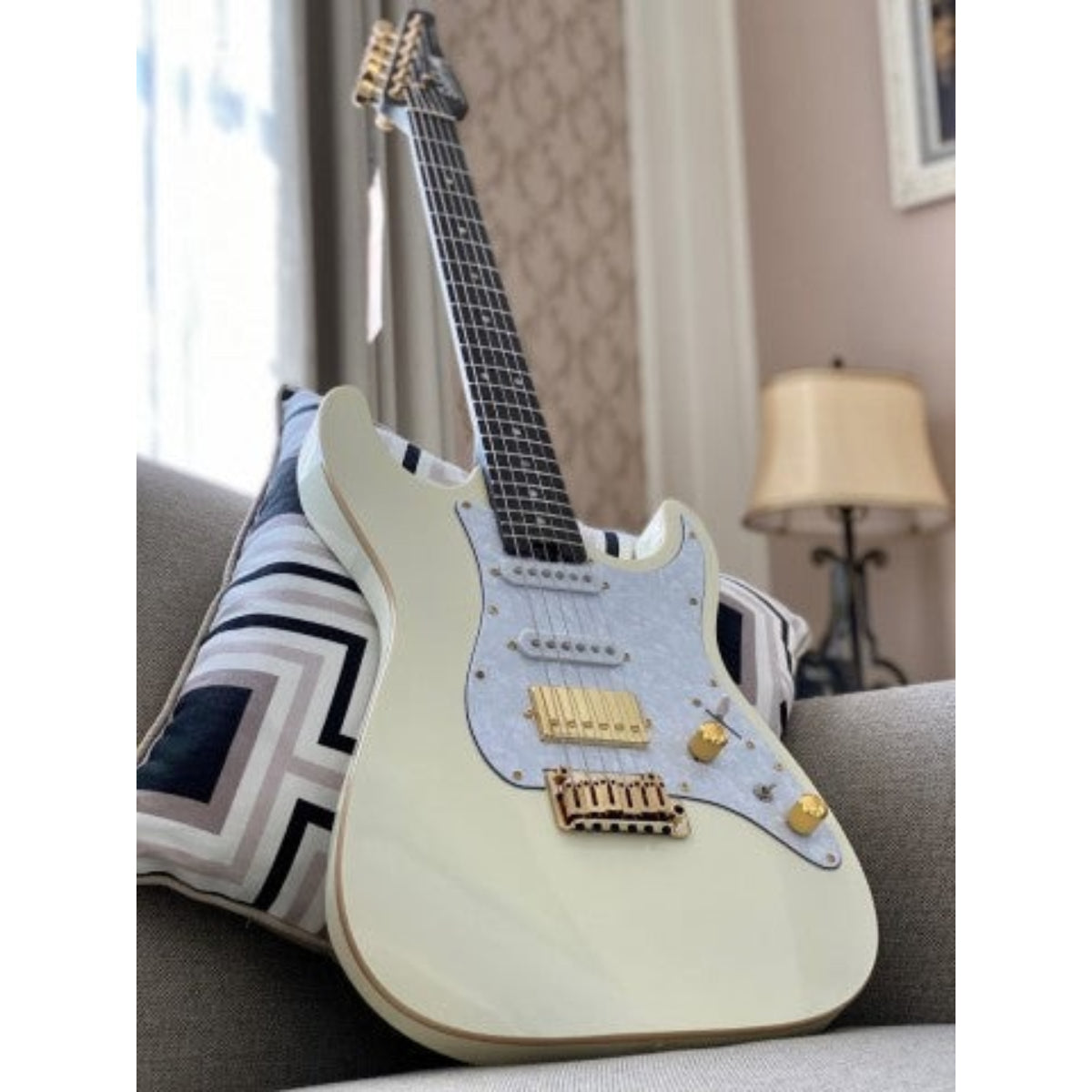 Đàn Guitar Điện Soloking MS1 Classic Flat Top, One Piece Rosewood, Vintage White Neck Nafiri Special Run