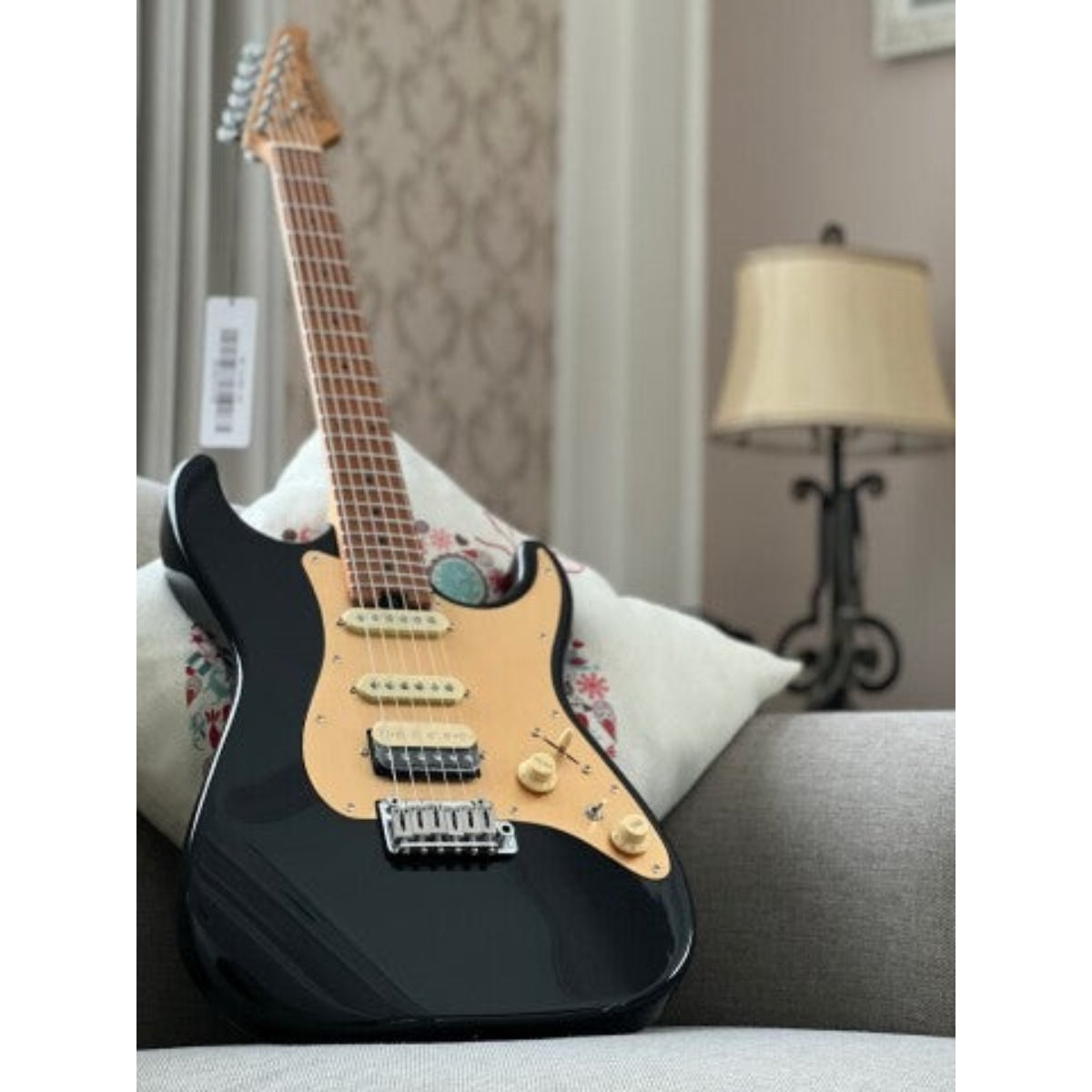 Đàn Guitar Điện Soloking MS1 Classic MKII, Roasted Maple FB, Black Gold Pickguard Nafiri Special Run
