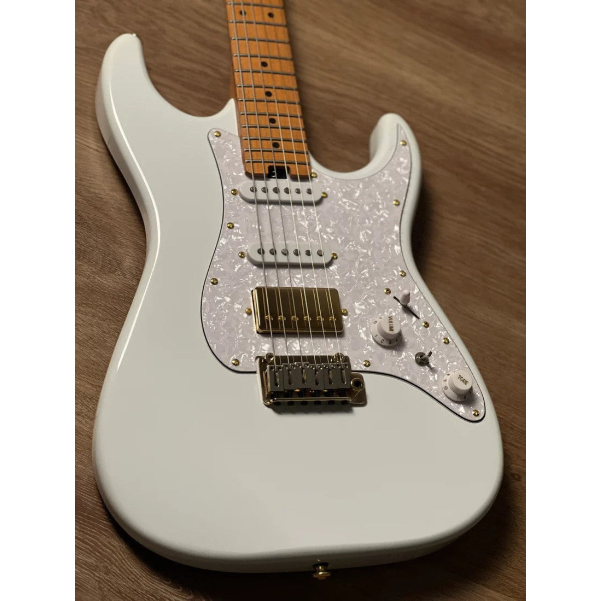 Đàn Guitar Điện Soloking MS1 Classic MKII, Roasted Maple FB, Olympic White, Gold Hardware