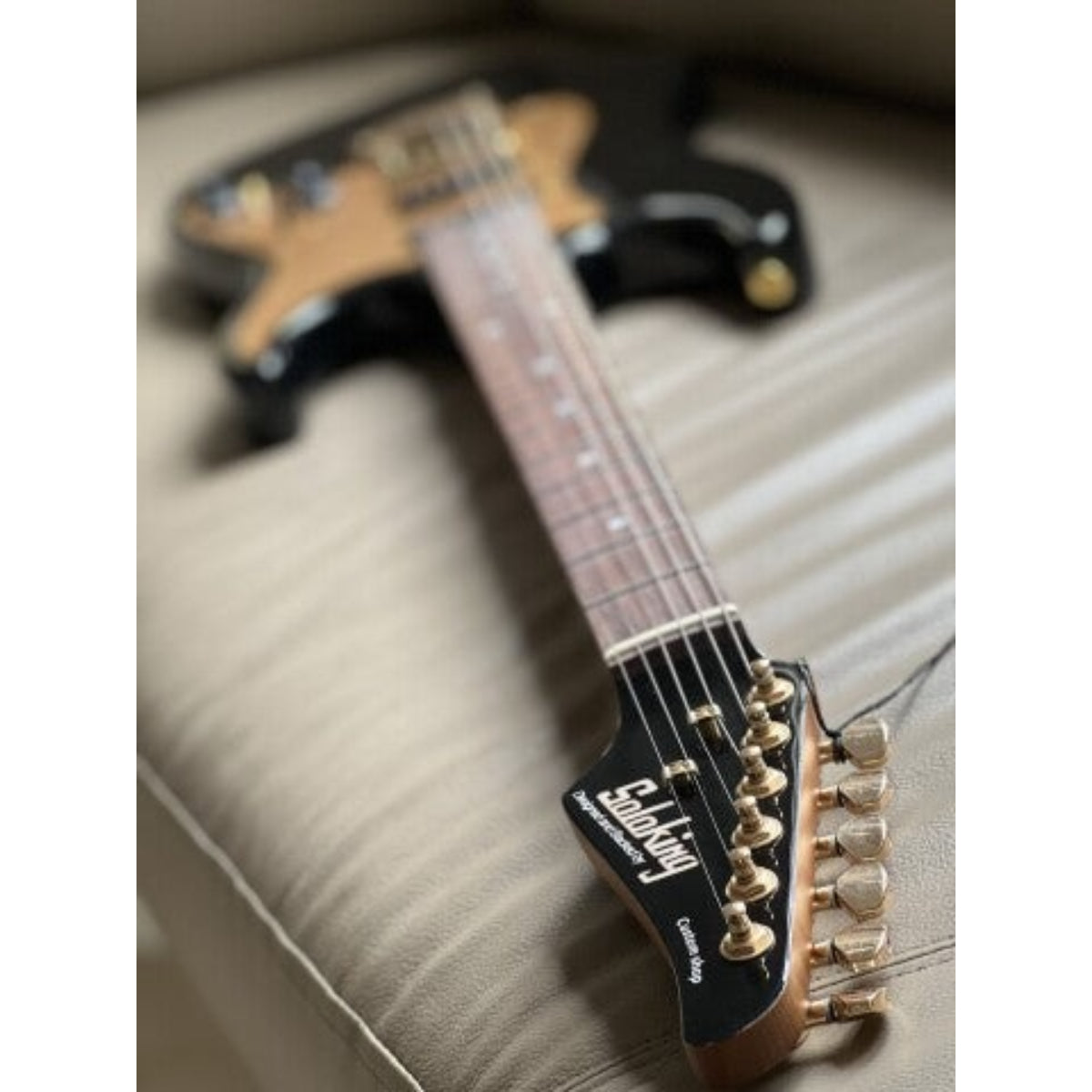 Đàn Guitar Điện Soloking MS1 Classic MKII, Rosewood FB,  Black Beauty Anodized Gold Pickguard Nafiri Special Run