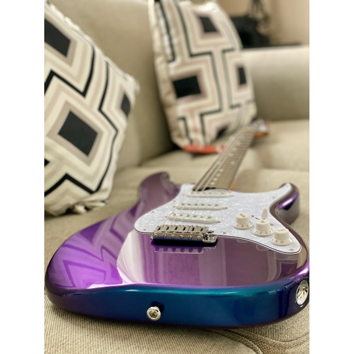 Đàn Guitar Điện Soloking MS1 Classic SSS MKII, Nebula Sparkle Nafiri Special Run