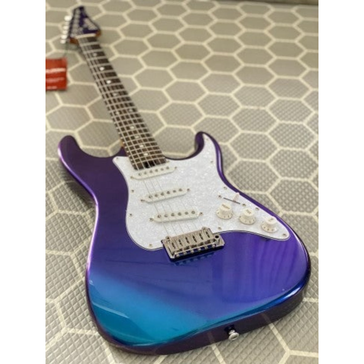 Đàn Guitar Điện Soloking MS1 Classic SSS MKII, Nebula Sparkle Nafiri Special Run