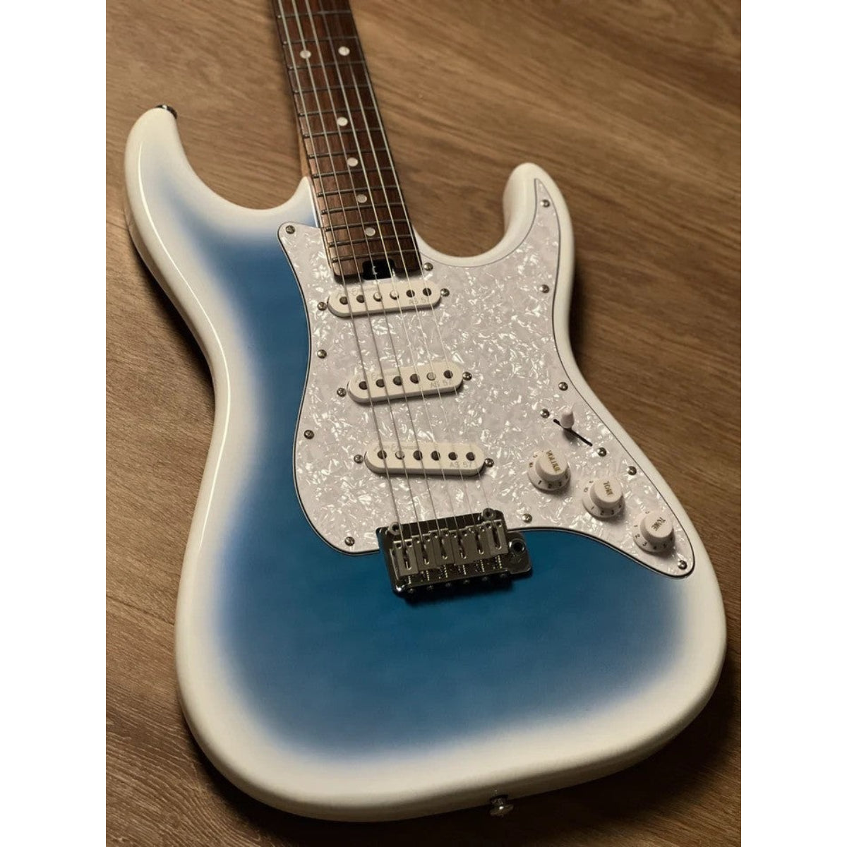 Đàn Guitar Điện Soloking MS1 Classic SSS Quilt, Rosewood FB, Marble Blue Burst Nafiri Special Run