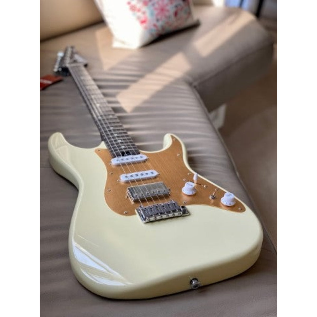 Đàn Guitar Điện Soloking MS1 Classic, Rosewood Neck, Desert Sand Nafiri Music Special Run