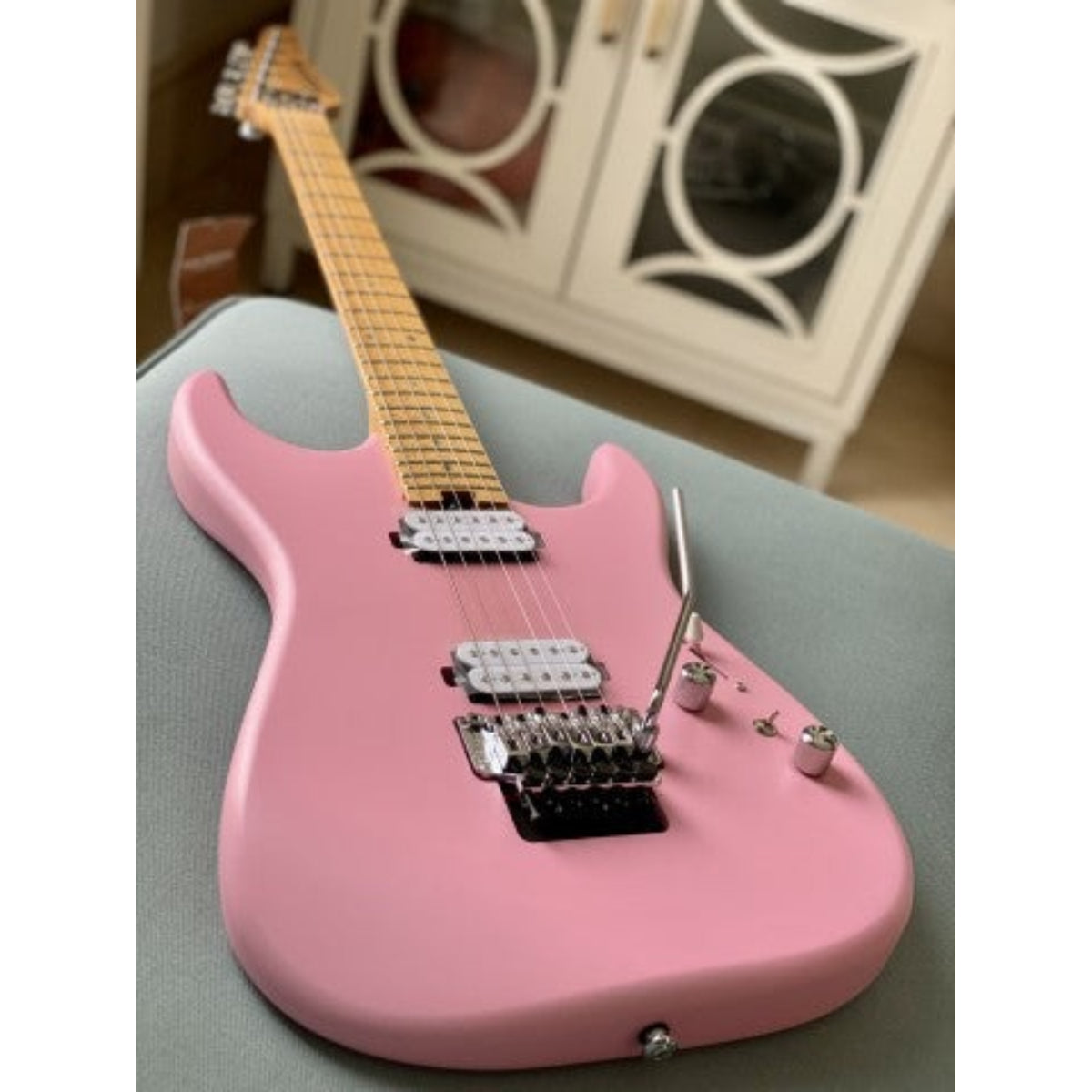 Đàn Guitar Điện Soloking MS1 Custom 22 HH FR, Floyd Rose, Satin Shell Pink Matte