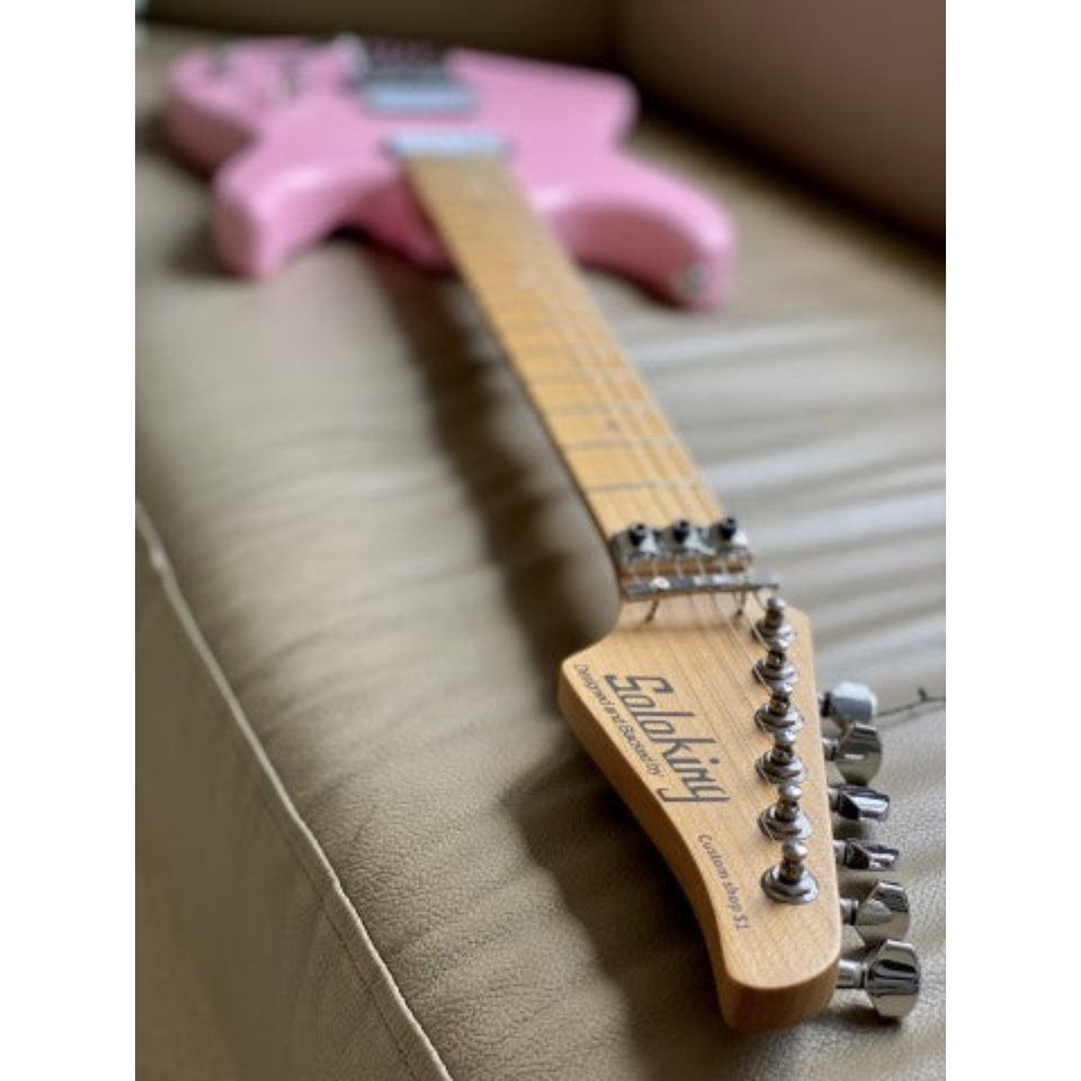 Đàn Guitar Điện Soloking MS1 Custom 22 HH FR, Floyd Rose, Satin Shell Pink Matte