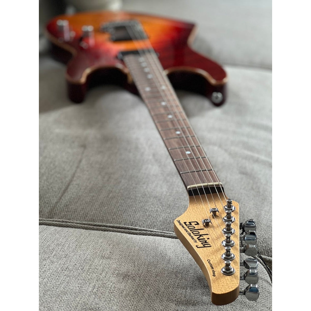 Đàn Guitar Điện Soloking MS1 Custom 22 HH MOD Flat Top, Rosewood FB, EMG 8185, Fire Wakesurf