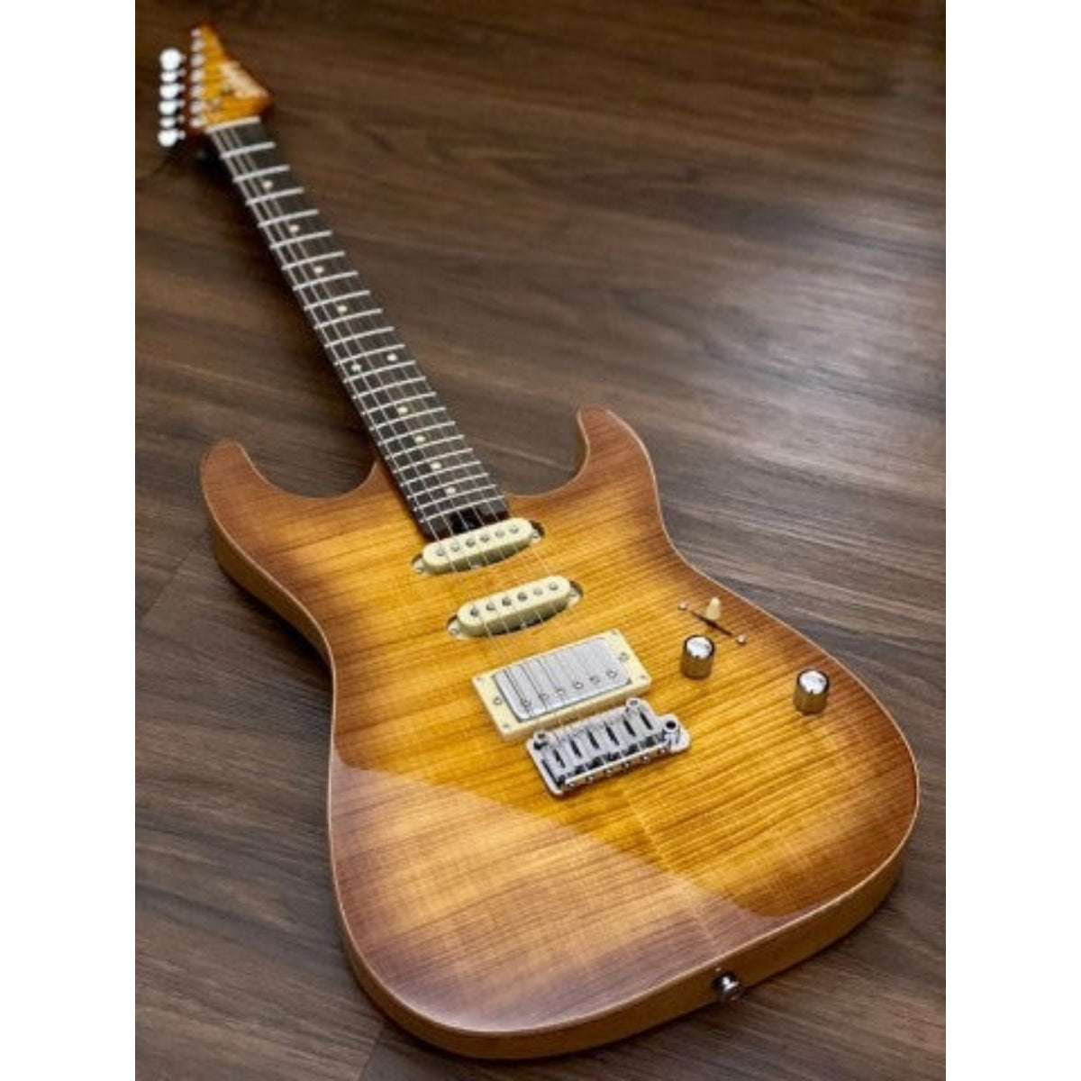 Đàn Guitar Điện Soloking MS1 Custom 22 HSS FM Flat Top, Honeyburst Nafiri Music Special Run