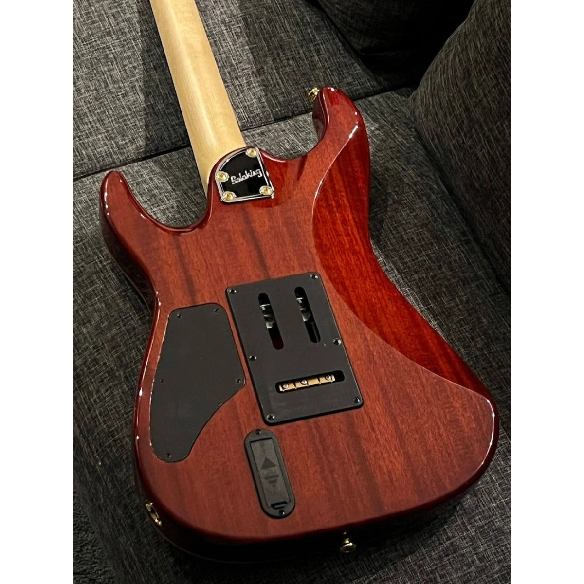 Đàn Guitar Điện Soloking MS1 Custom 22 HSS FR Elite, Amber Nafiri Special Run