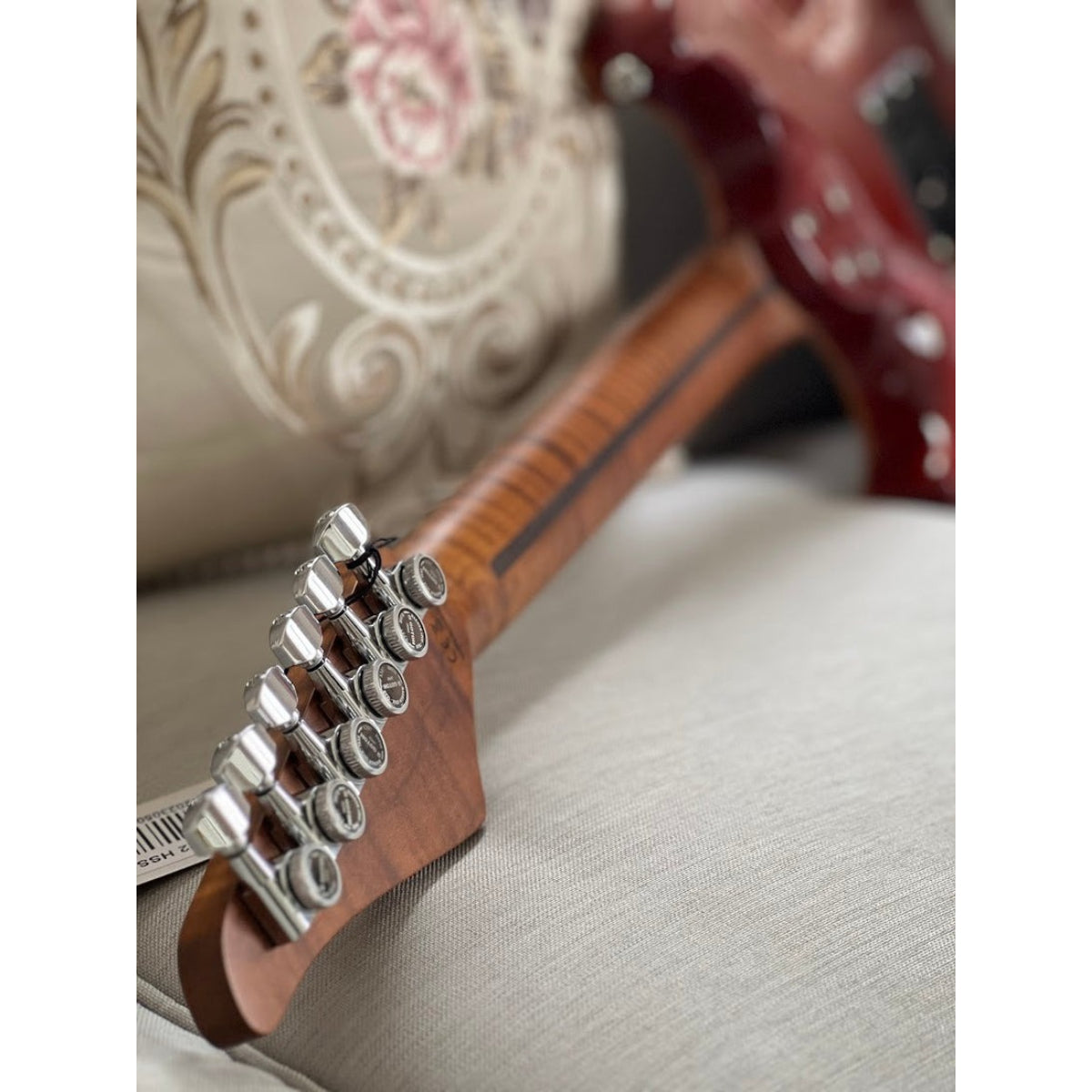 Đàn Guitar Điện Soloking MS1 Custom 22 HSS Flat Top Elite, One Piece Roasted Flame Neck, Purple Surf