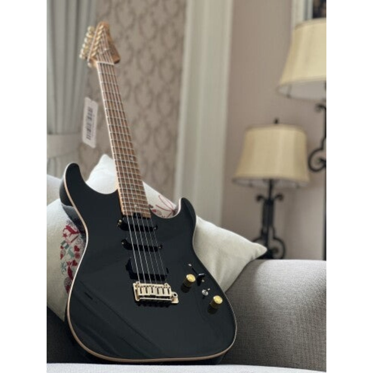 Đàn Guitar Điện Soloking MS1 Custom 22 HSS Flat Top, Roasted Flame Maple Neck, Black Beauty