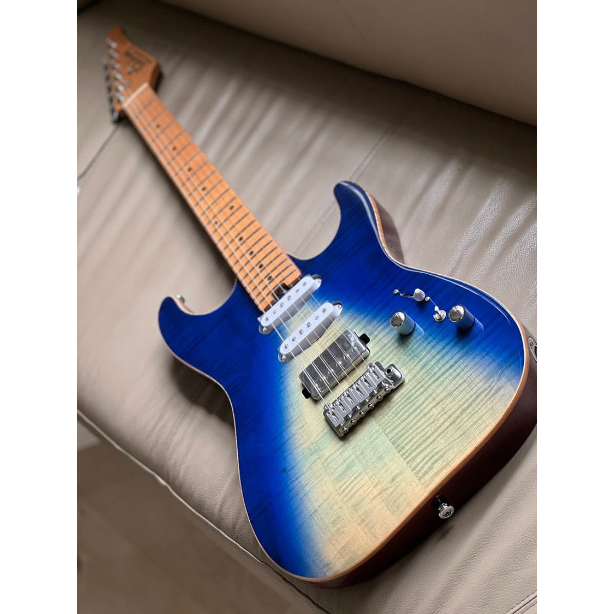 Đàn Guitar Điện Soloking MS1 Custom 22 HSS Flat Top, Roasted Maple FB, Blue Wakesurf