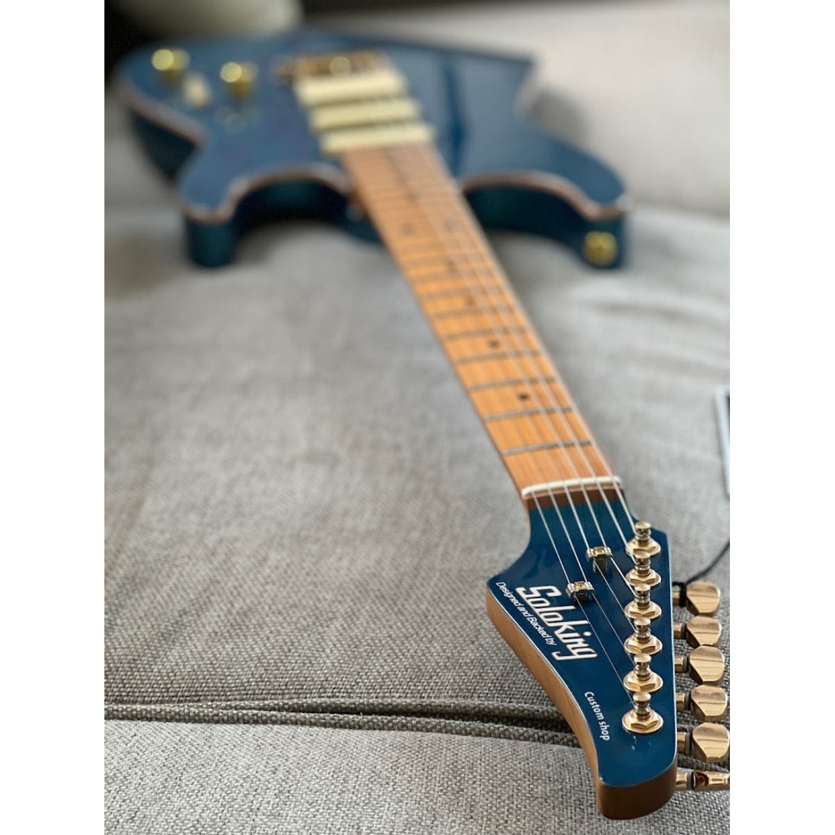 Đàn Guitar Điện Soloking MS1 Custom 22 HSS Flat Top, Roasted Maple FB, Pelham Blue Nafiri Special Run
