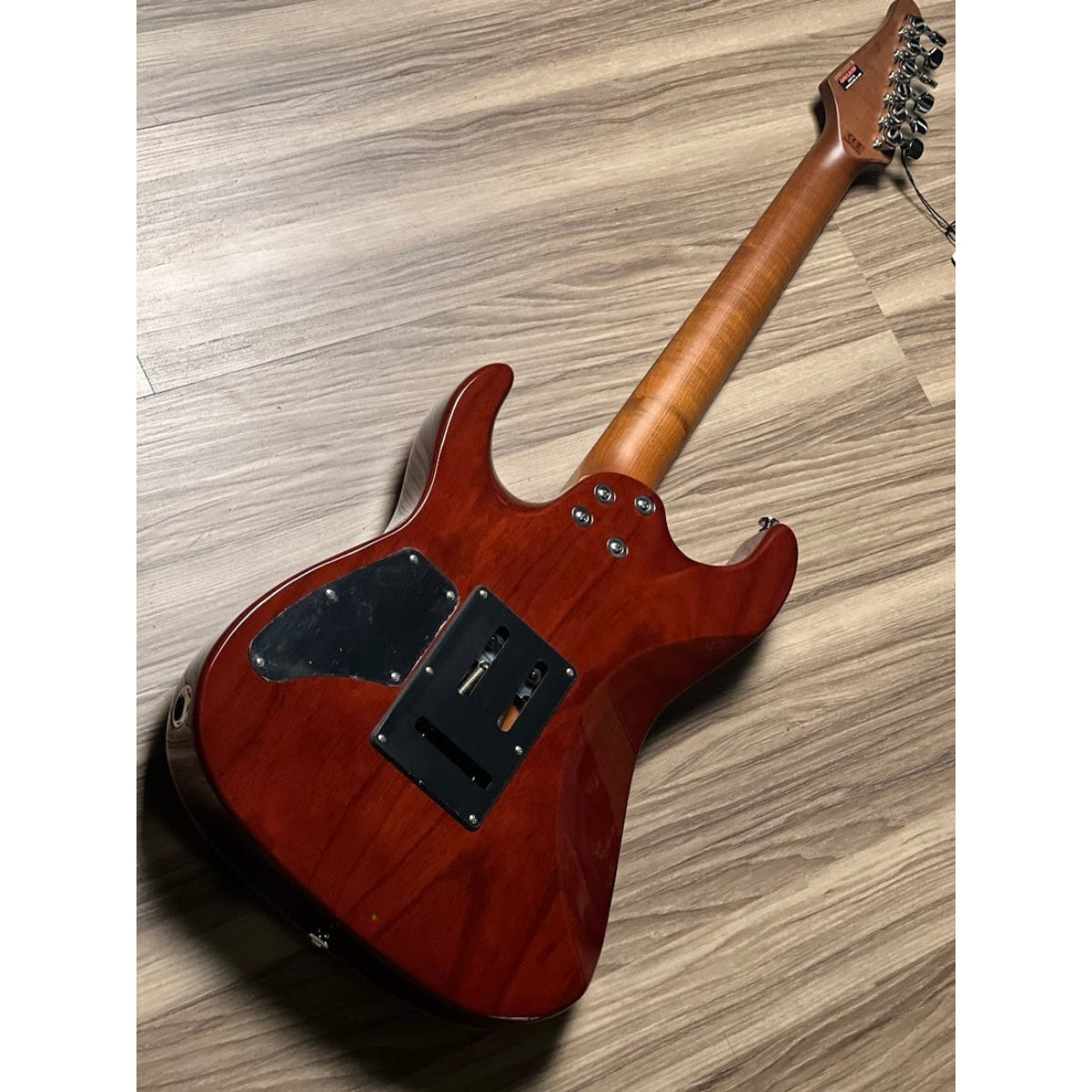 Đàn Guitar Điện Soloking MS1 Custom 22 HSS Flat Top, Rosewood FB Jescar, Fire Wakesurf