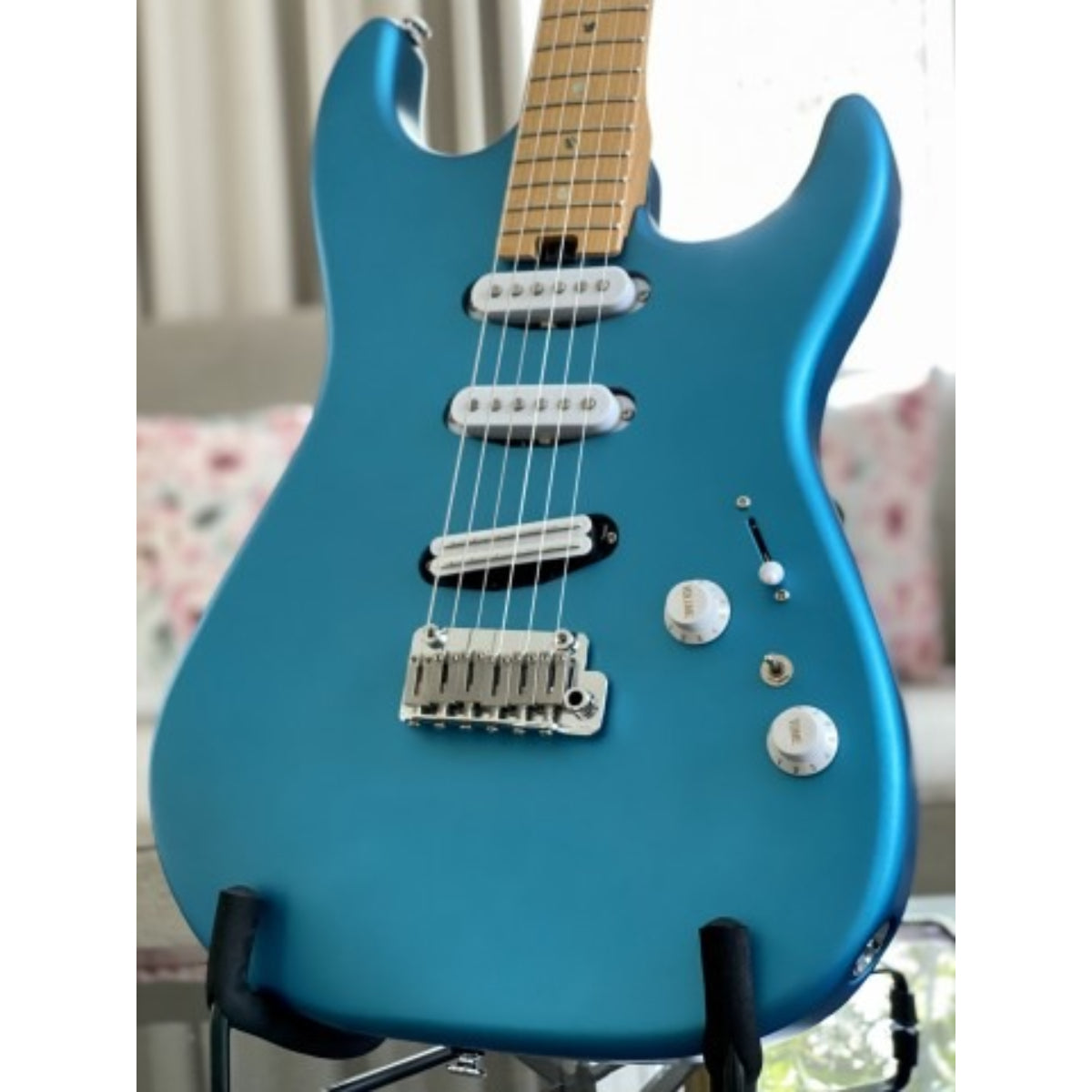 Đàn Guitar Điện Soloking MS1 Custom 22 SSS, Roasted Maple Neck, Alder Body, Satin Electric Blue Matte