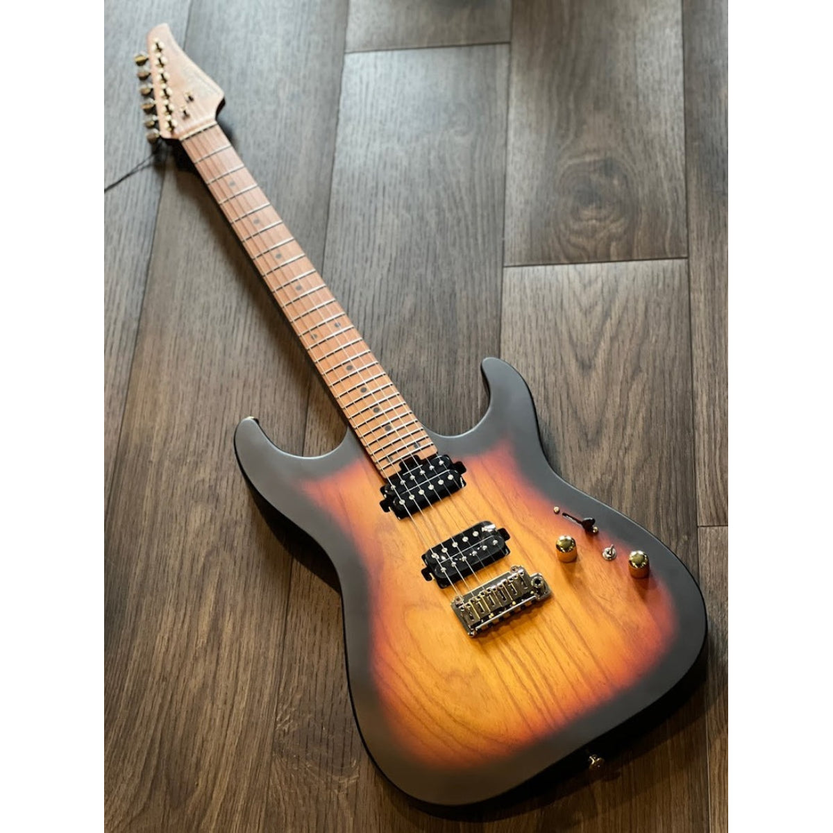 Đàn Guitar Điện Soloking MS1 Custom 24 HH Ash Flat Top, Roasted Maple FB, Tri Fade Burst Nafiri Special Run