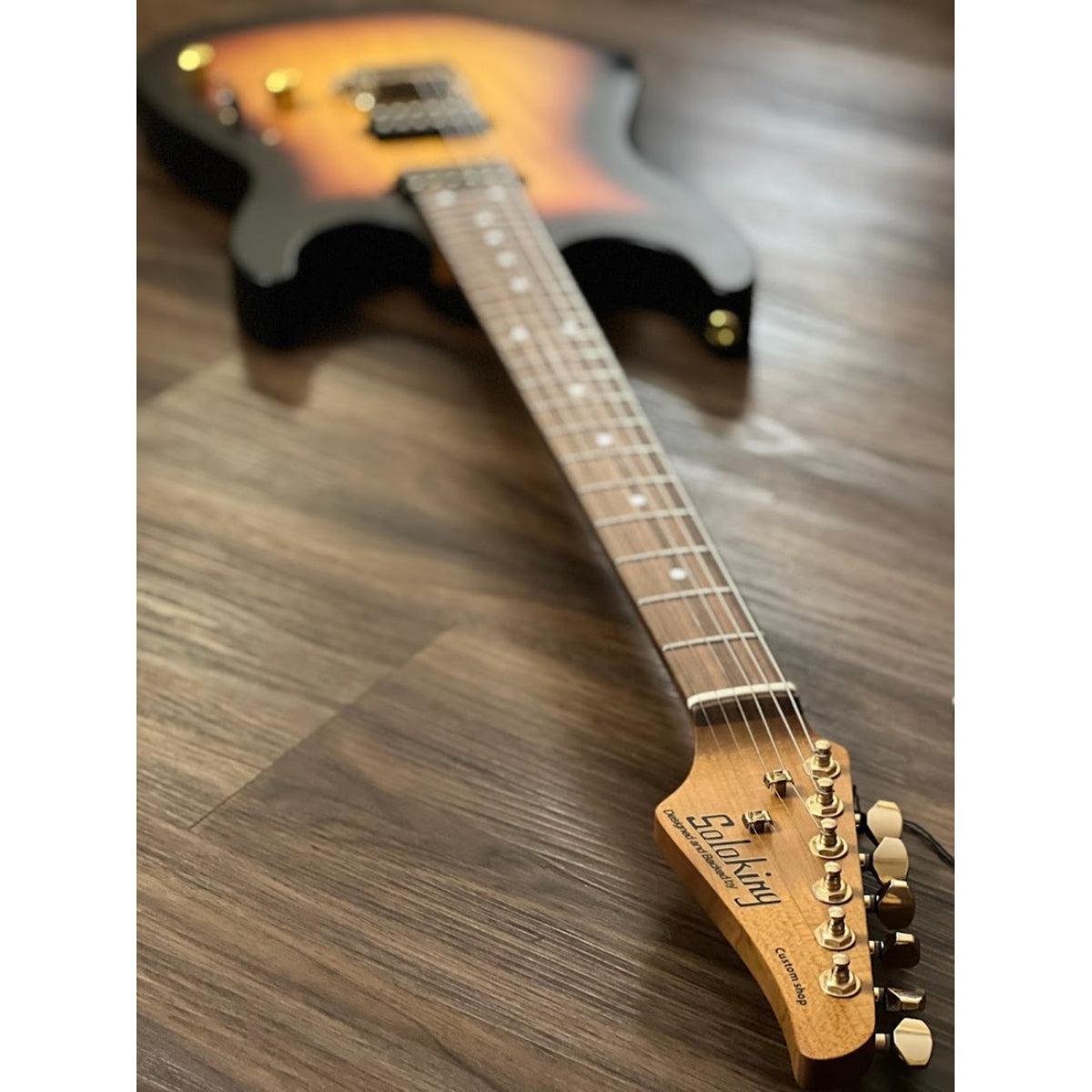 Đàn Guitar Điện Soloking MS1 Custom 24 HH Ash Flat Top, Tri Fade Burst Nafiri Special Run