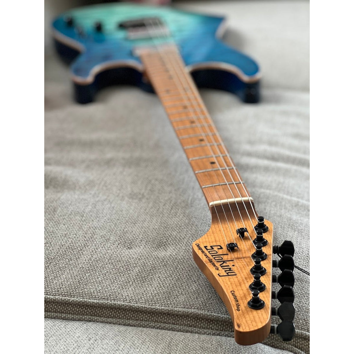 Đàn Guitar Điện Soloking MS1 Custom 24 HH Flat Top, Roasted Maple FB, Turquoise Wakesurf