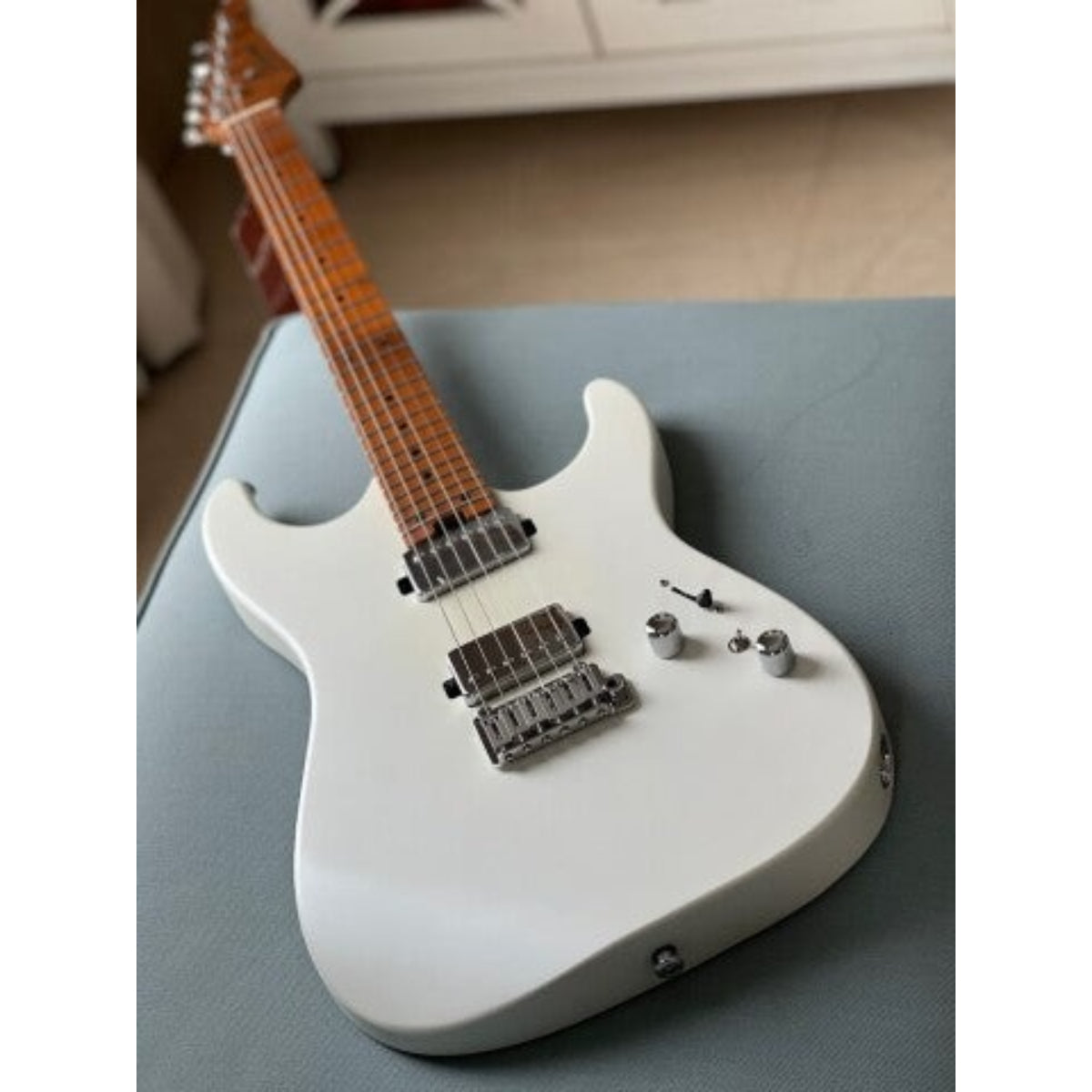 Đàn Guitar Điện Soloking MS1 Custom 24 HH Flat Top, Roasted Maple Neck, Satin White Matte