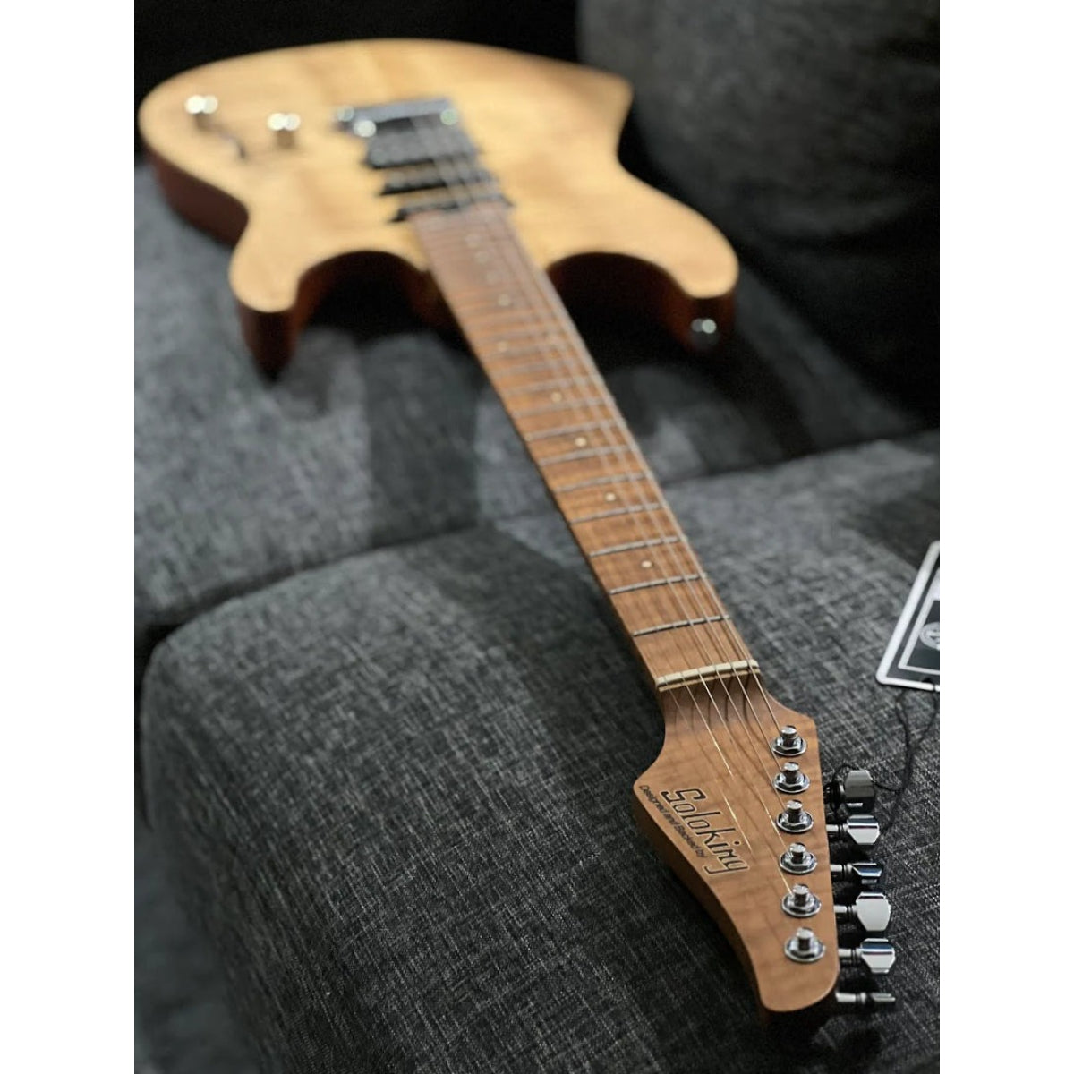 Đàn Guitar Điện Soloking MS1 Custom 24 HSS Flat Top FMN Elite, Roasted Flame Maple Neck, Natural Satin