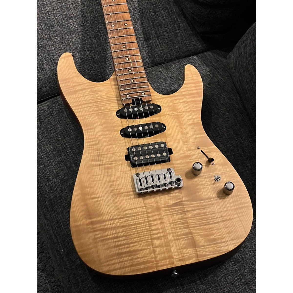 Đàn Guitar Điện Soloking MS1 Custom 24 HSS Flat Top FMN Elite, Roasted Flame Maple Neck, Natural Satin
