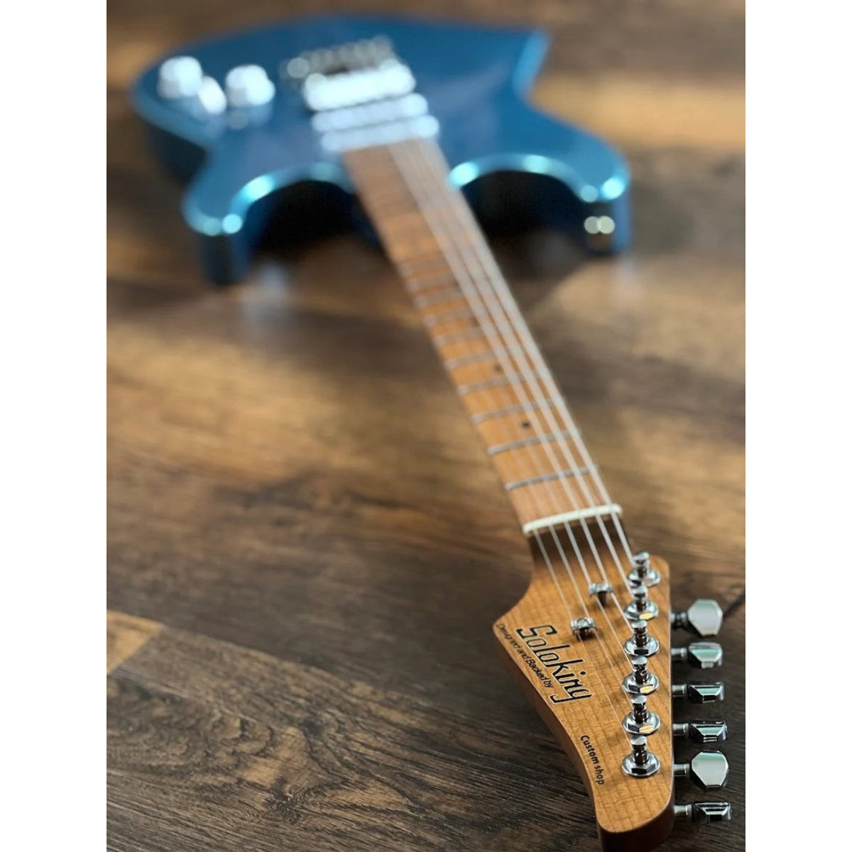 Đàn Guitar Điện Soloking MS1 Custom 24 HSS Flat Top, Ice Blue Metallic Nafiri Special Run