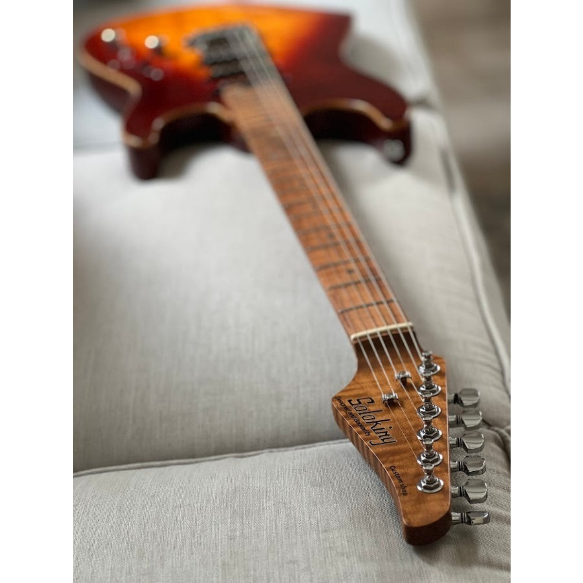Đàn Guitar Điện Soloking MS1 Custom 24 HSS Flat Top, Roasted Flame Neck JESCAR, Fire Wakesurf