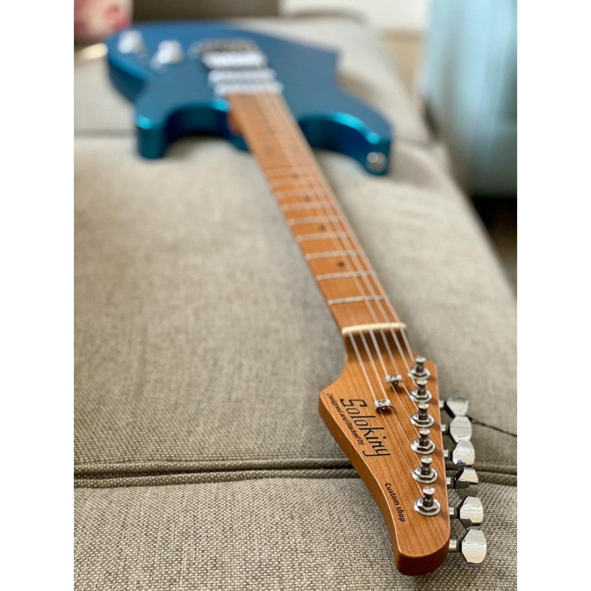 Đàn Guitar Điện Soloking MS1 Custom 24 HSS Flat Top, Satin Blue Matte Nafiri Special Run