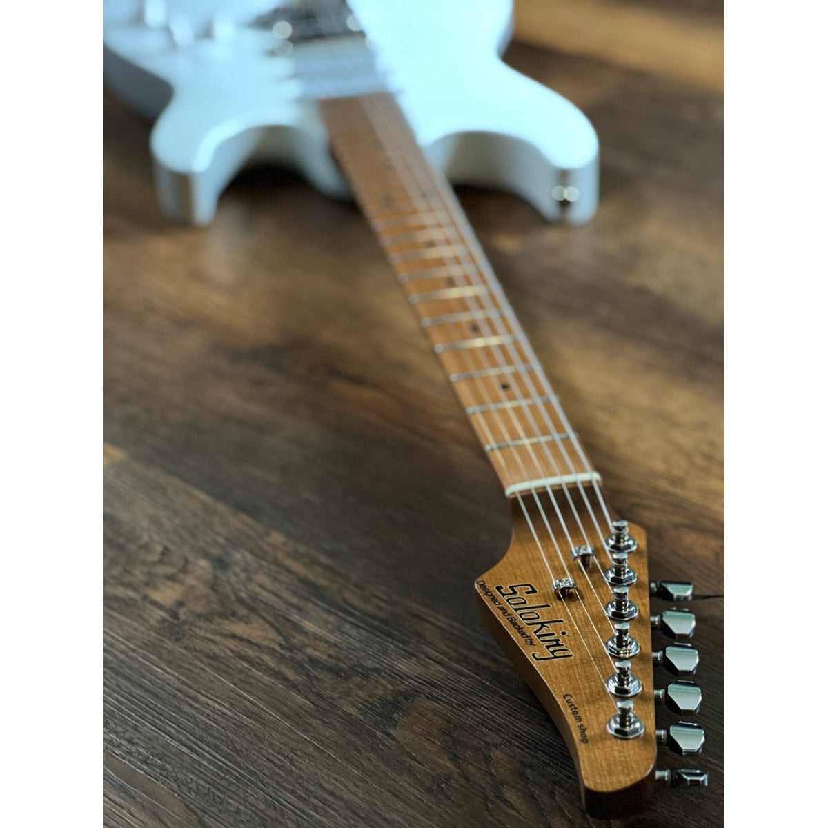 Đàn Guitar Điện Soloking MS1 Custom 24 HSS Flat Top, Satin White Matte Nafiri Special Run