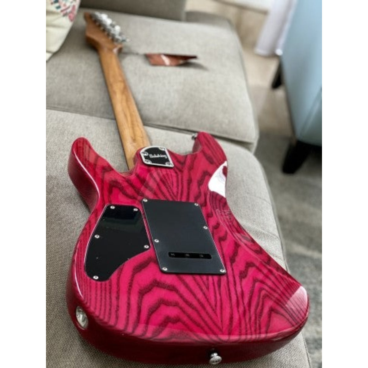 Đàn Guitar Điện Soloking MS1 Custom, Roasted Maple Neck, Ash Body, Transparent Magenta