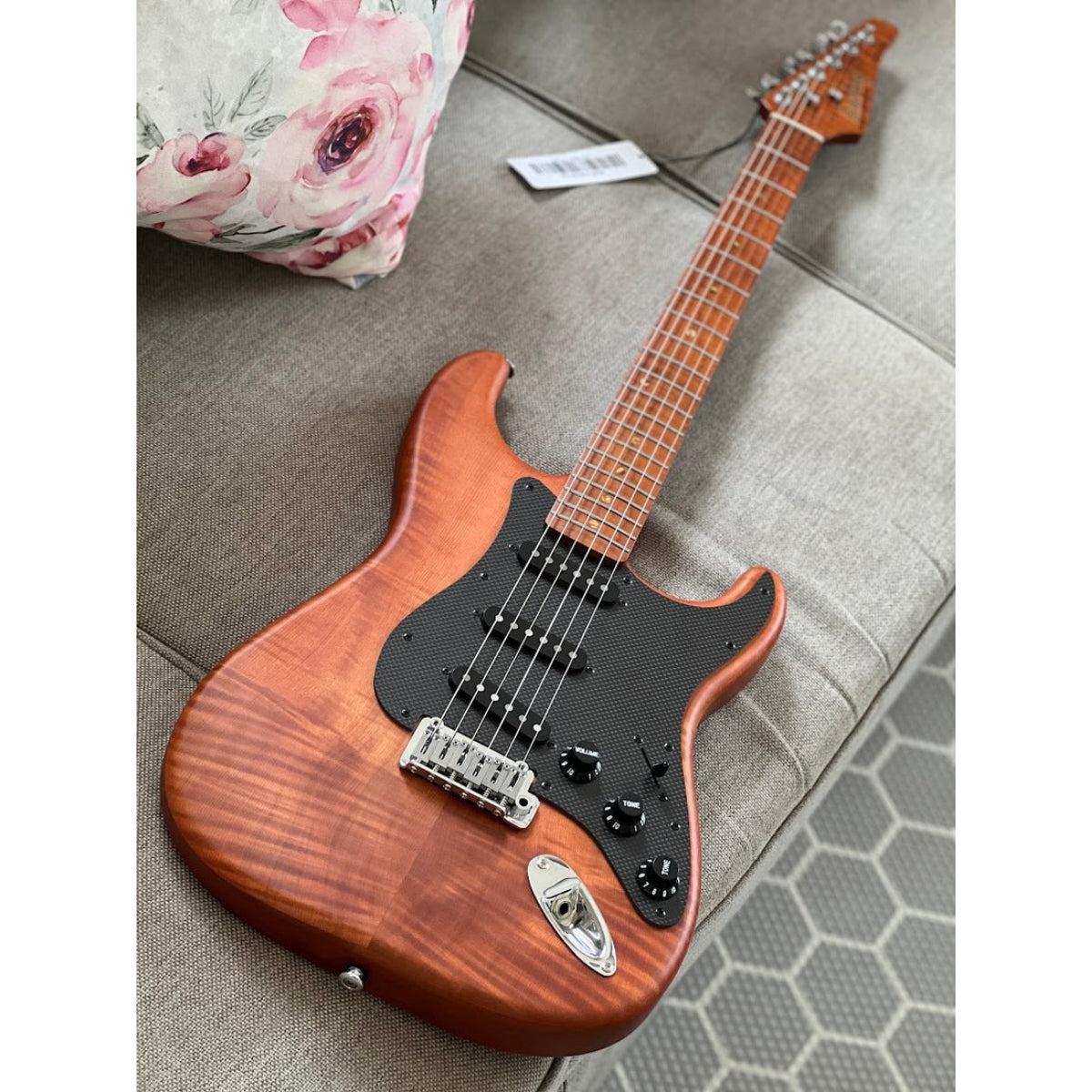 Đàn Guitar Điện Soloking MS1 FM Artisan SSS, Roasted Flame Neck, Caramel