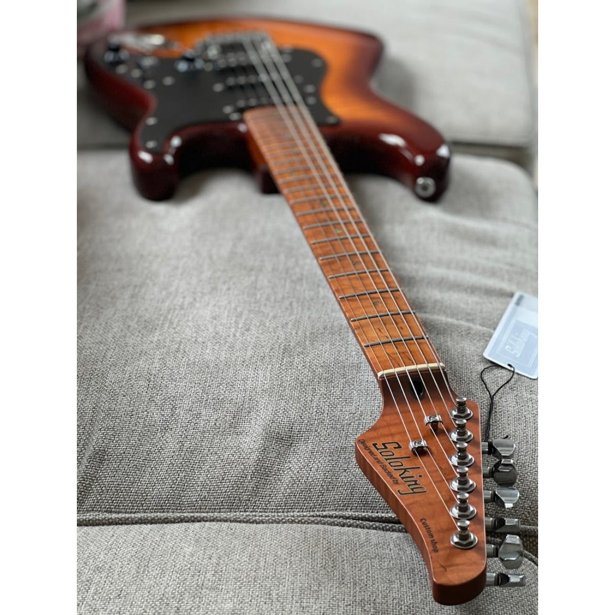 Đàn Guitar Điện Soloking MS1 FM Artisan, Roasted Flame Neck, Honeyburst Gloss Nafiri Special Run (Copy)