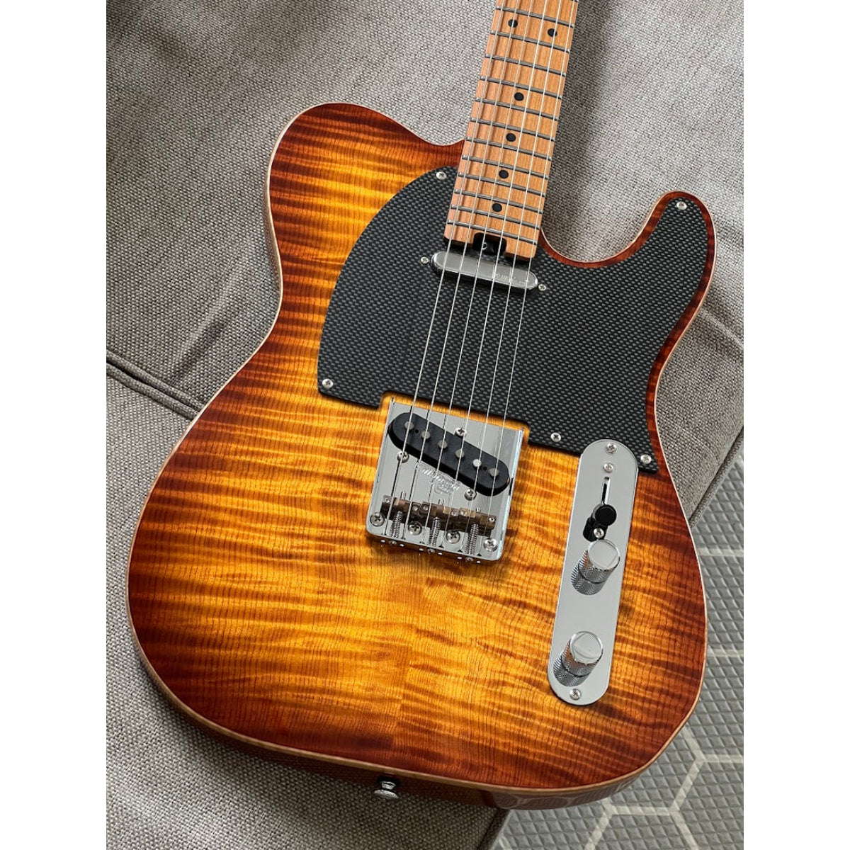 Đàn Guitar Điện Soloking MS1 FM Artisan, Solid 5A Flame Top, Honeyburst