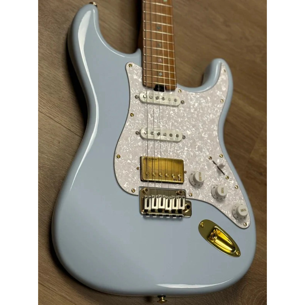 Đàn Guitar Điện Soloking MS1 FMN Artisan, Roasted Flame Maple Neck, Faded Sonic Blue JESCAR