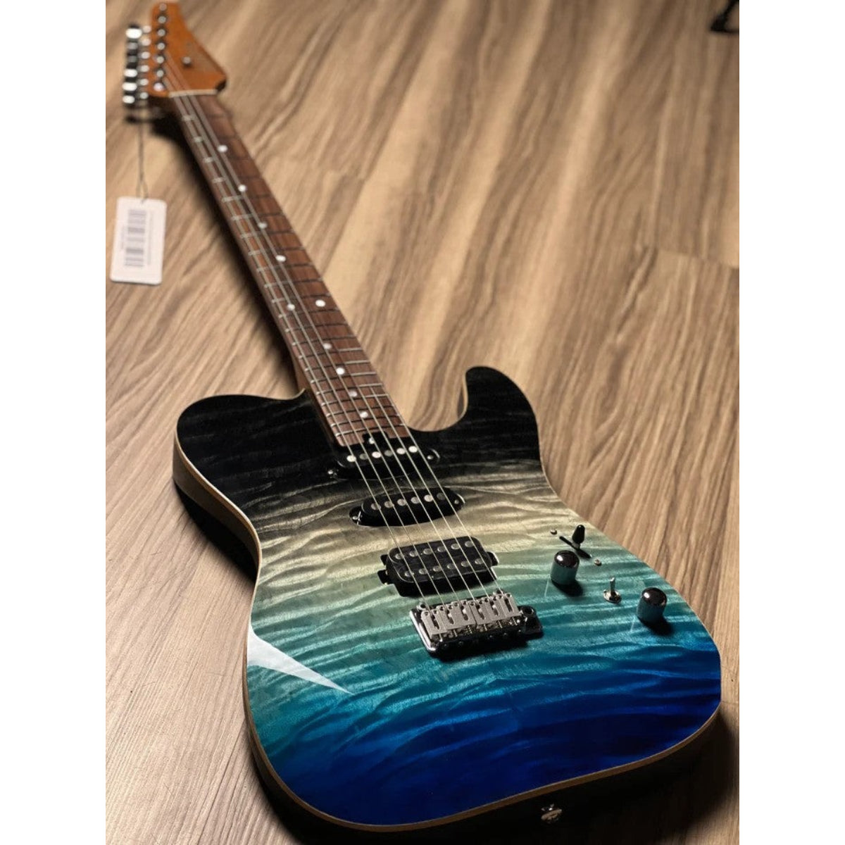 Đàn Guitar Điện Soloking MT1 Custom 22 HSS Quilt, Rosewood FB, Ocean Storm Double Wipeout JESCAR