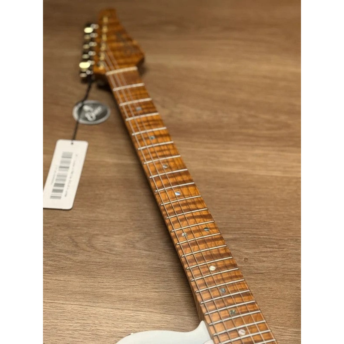 Đàn Guitar Điện Soloking MT1 Custom 24 FMN Elite, Flame Neck, Larimar Nafiri Special Run