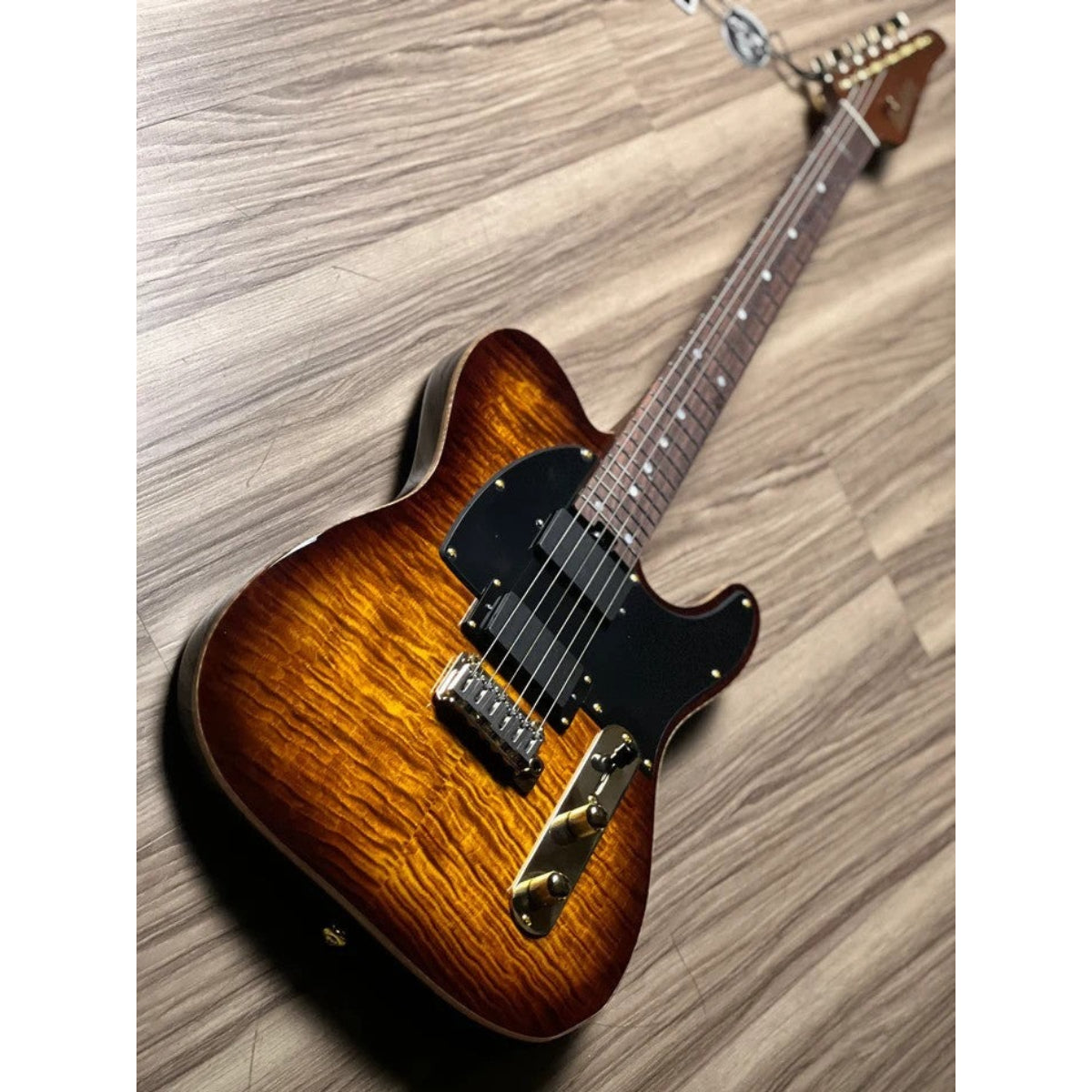 Đàn Guitar Điện Soloking MT1 Deluxe 24 HH Active, Shaded Edgeburst Nafiri Special Run